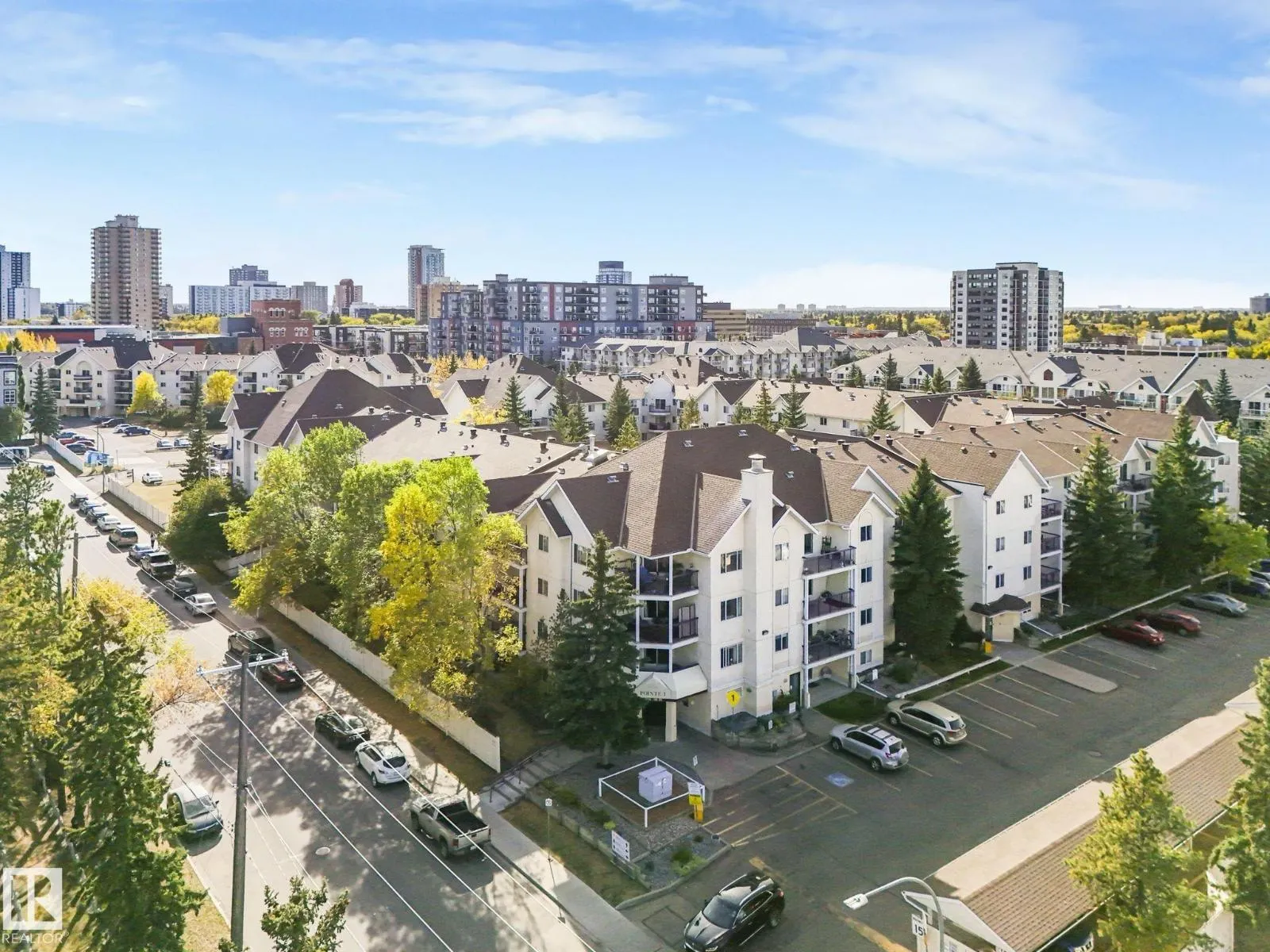 #309 10636 120 ST NW