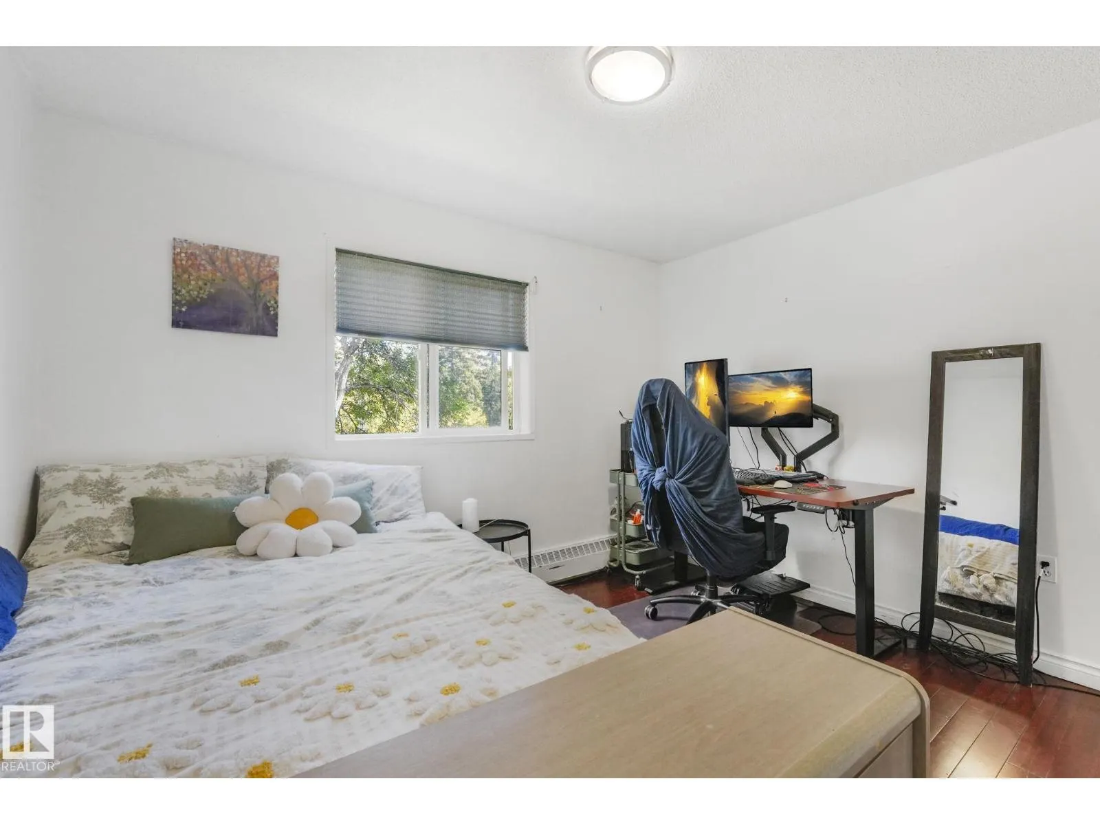 #309 10636 120 ST NW