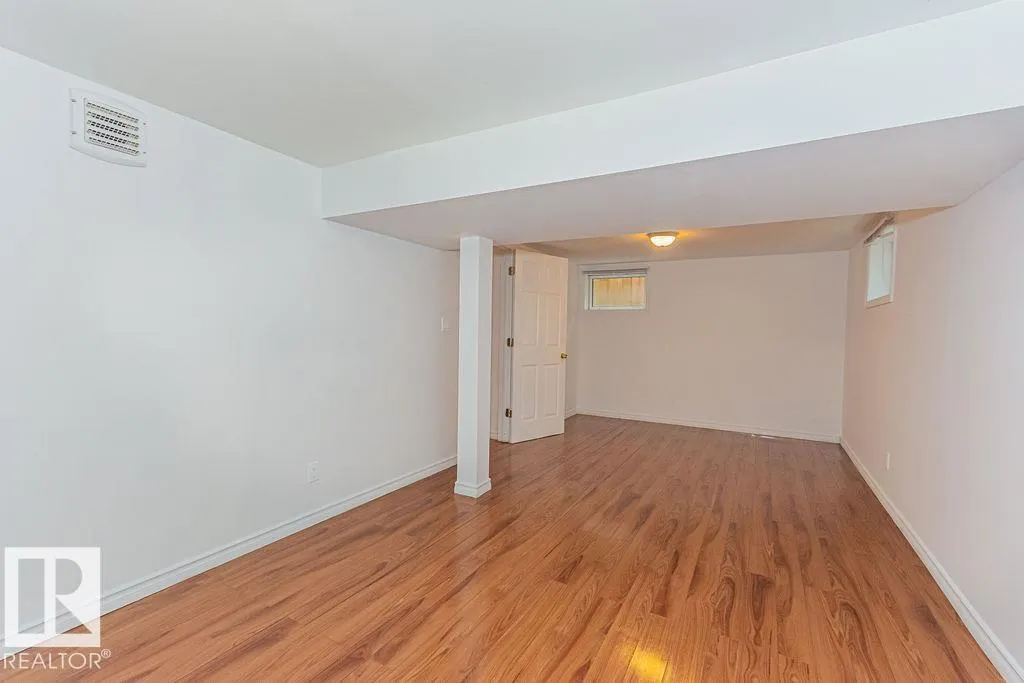 12410 90 ST NW