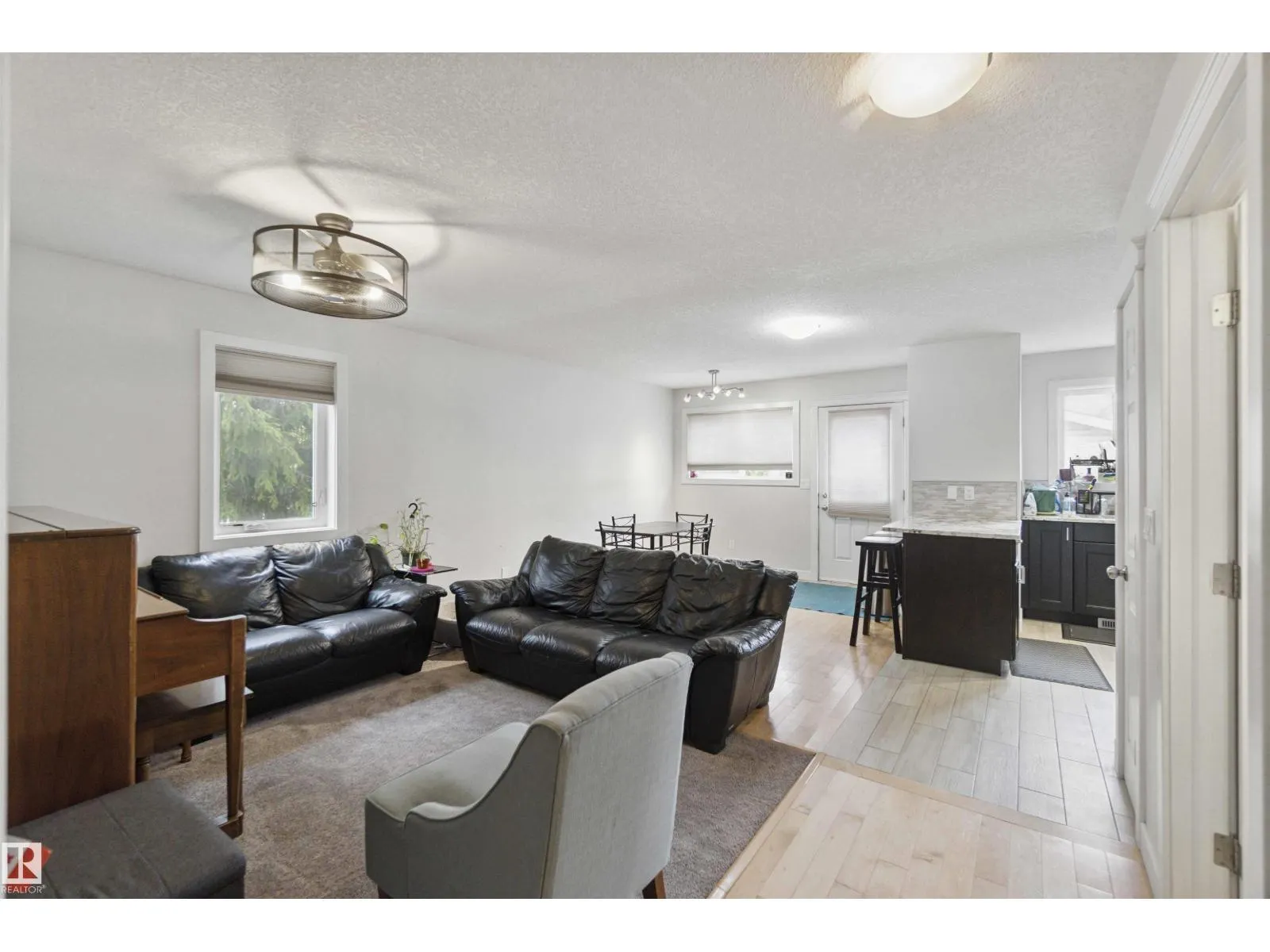 11438 97 ST NW