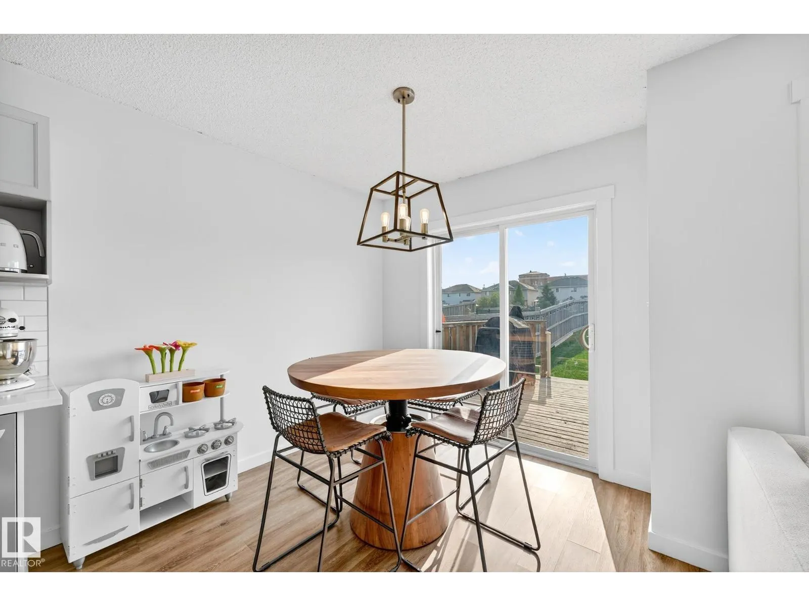 1415 MCMILLIAN WY SW