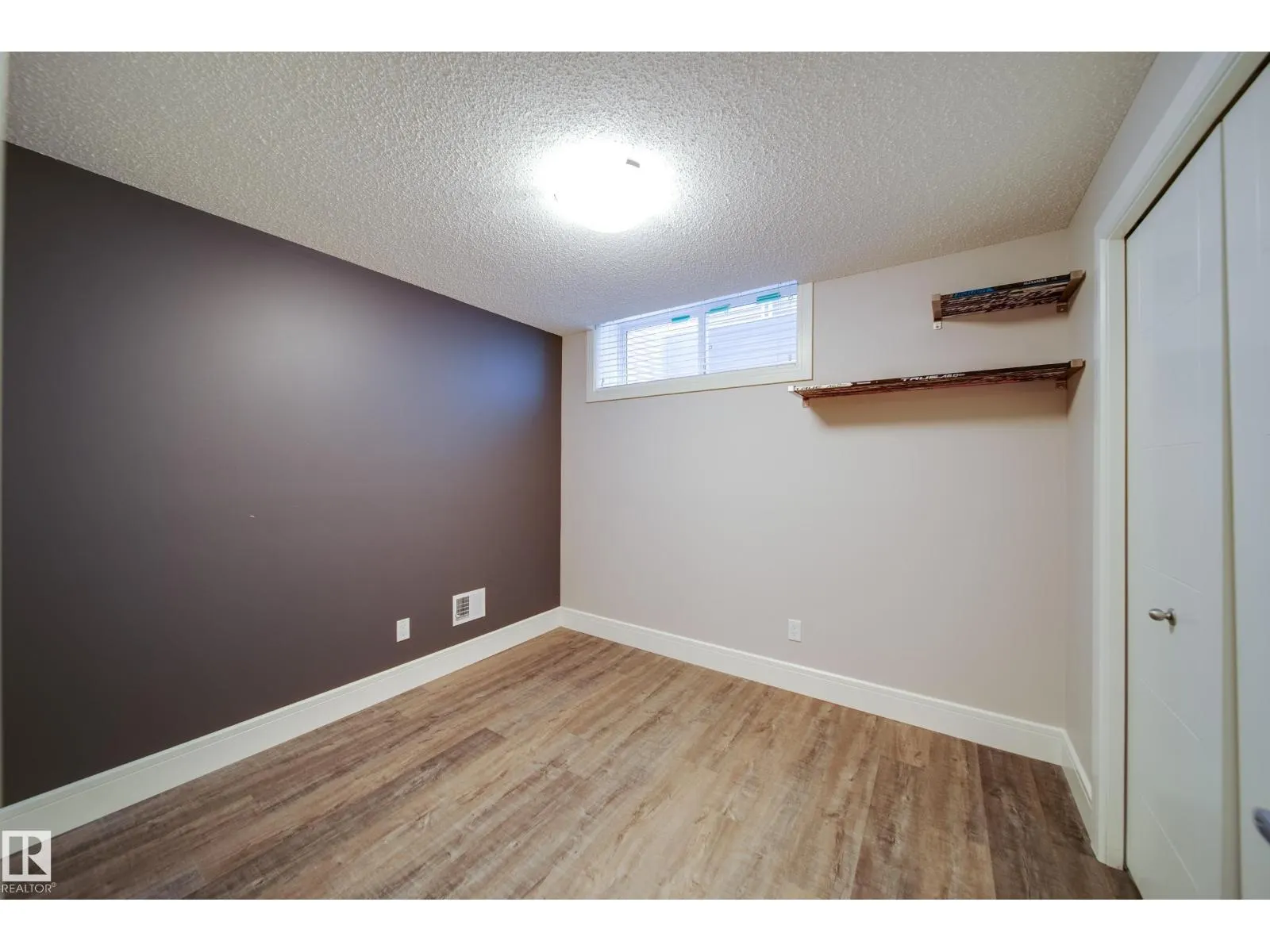 4373 CRABAPPLE CR SW