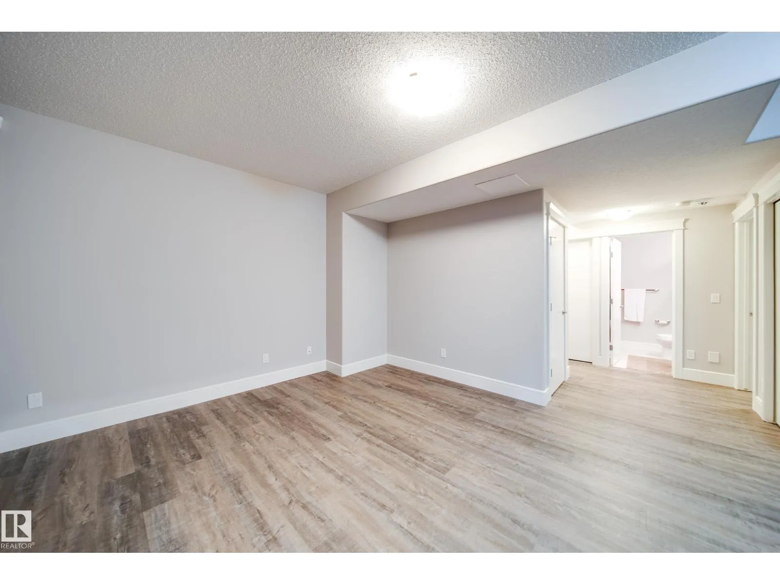 4373 CRABAPPLE CR SW
