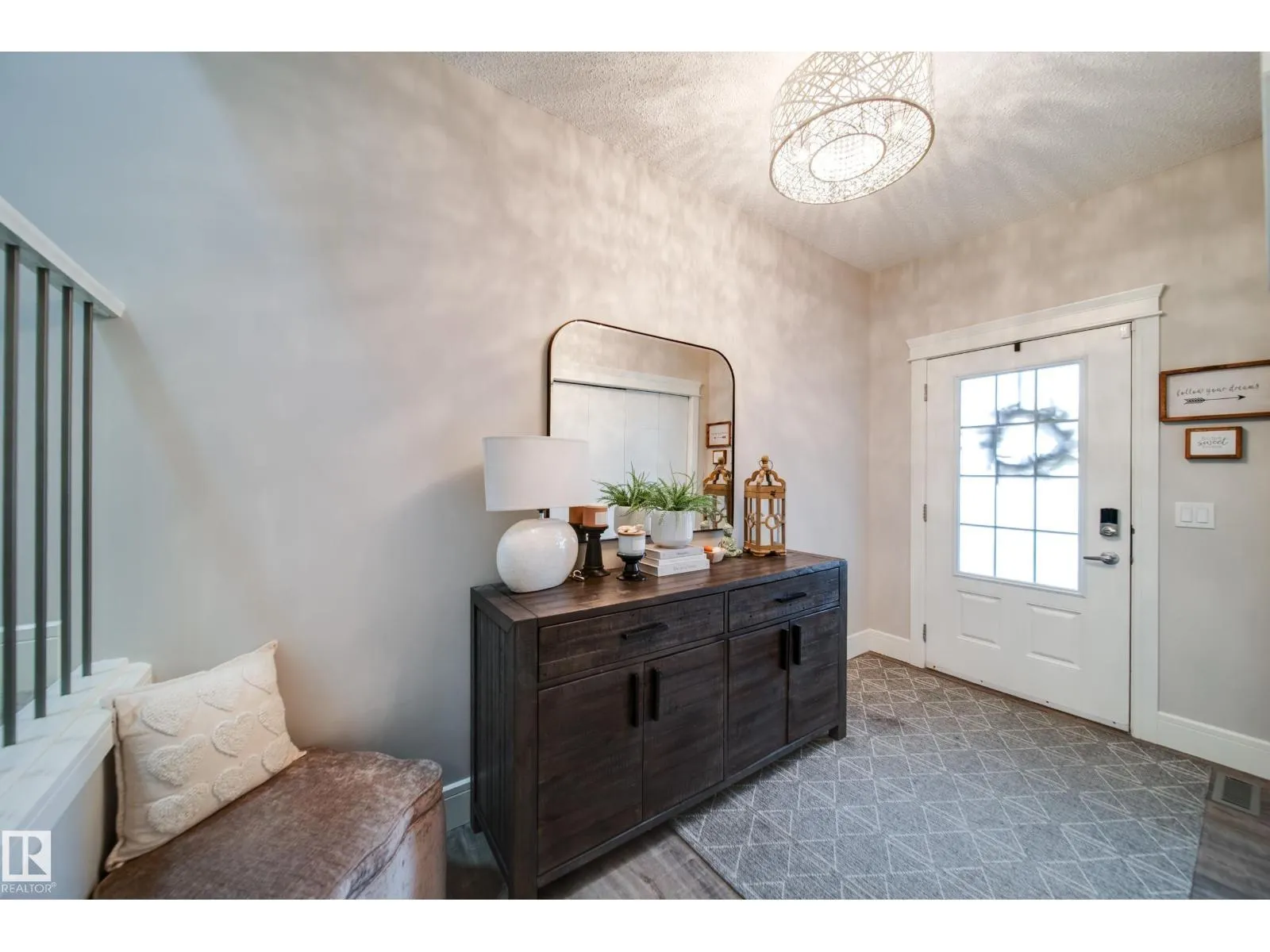 4373 CRABAPPLE CR SW