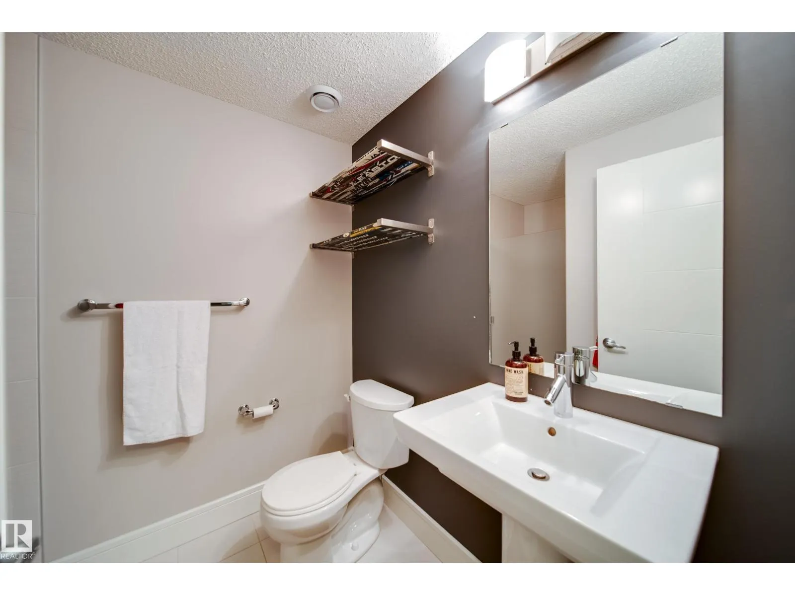4373 CRABAPPLE CR SW