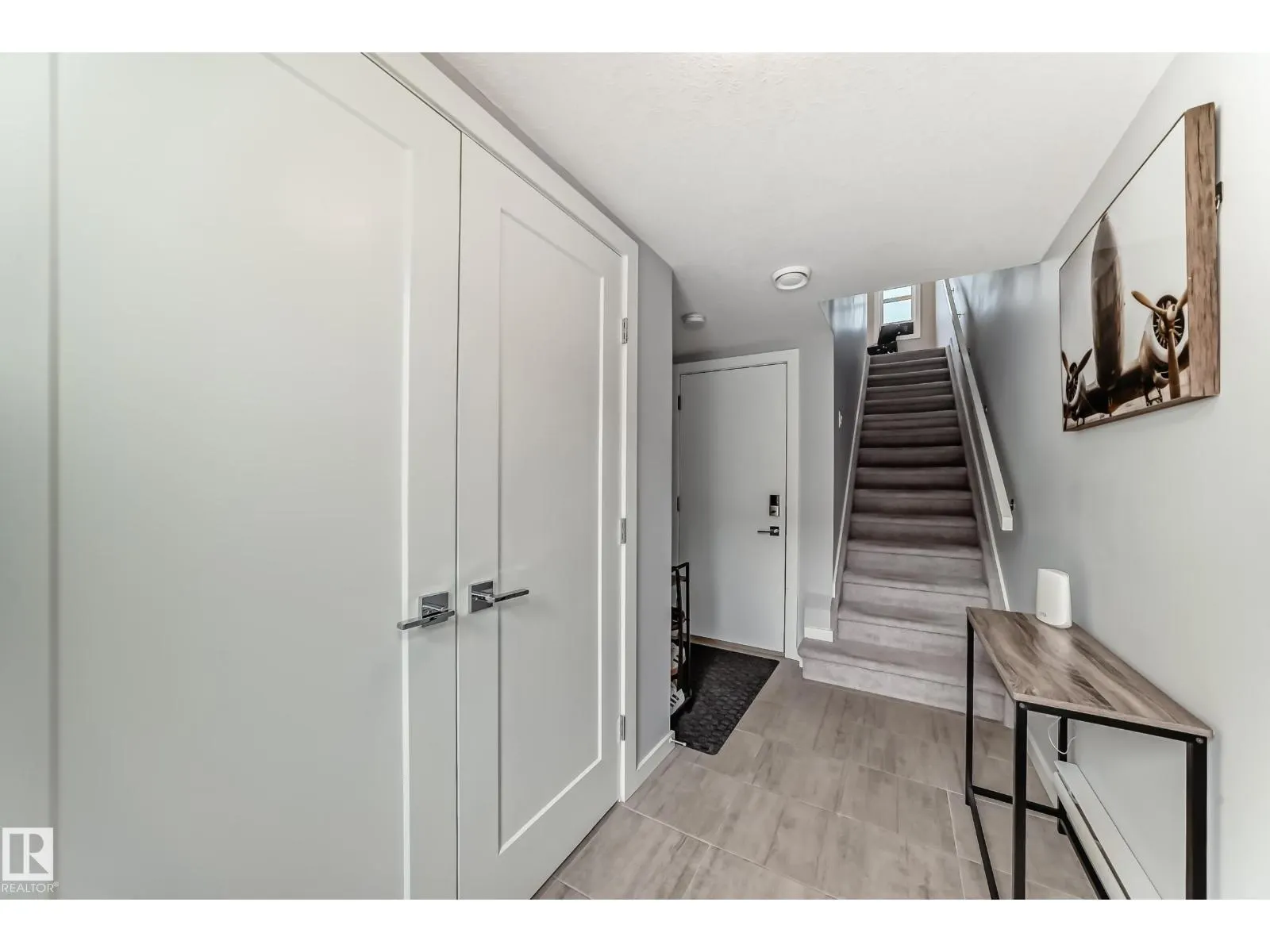 1746 KEENE CR SW