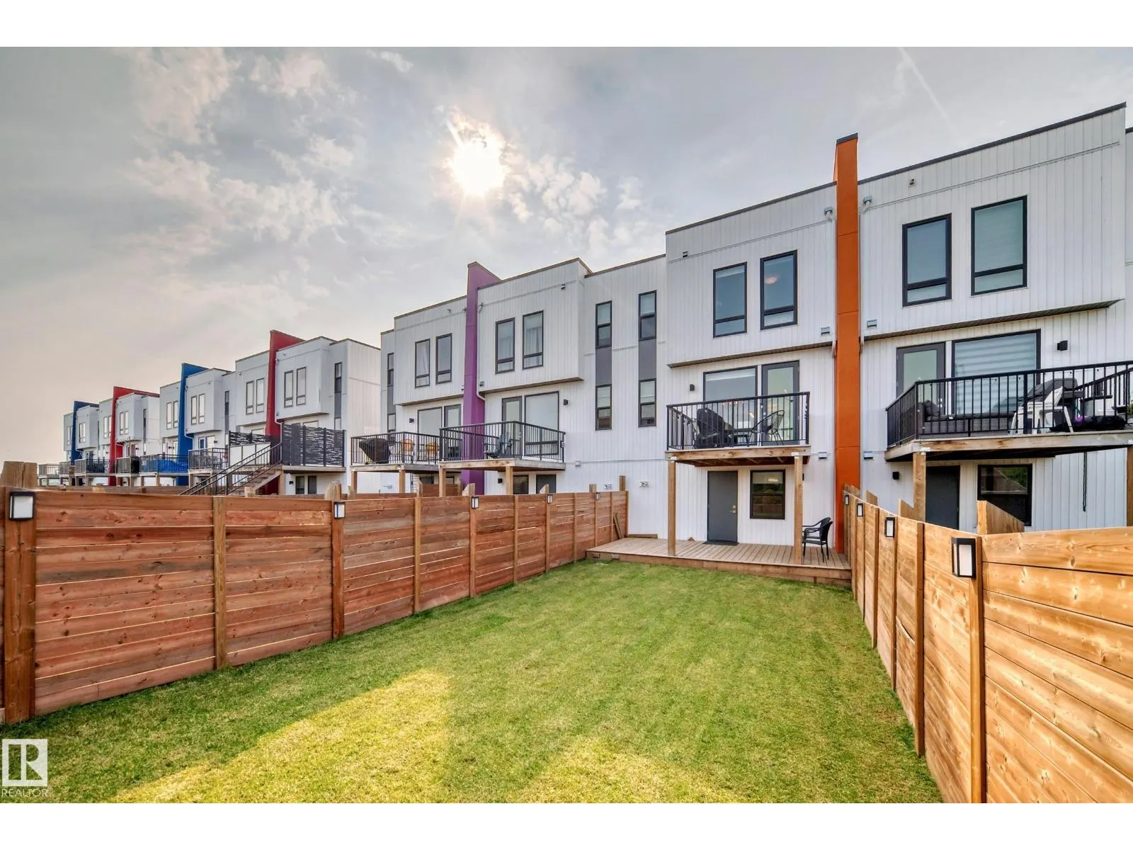 1746 KEENE CR SW