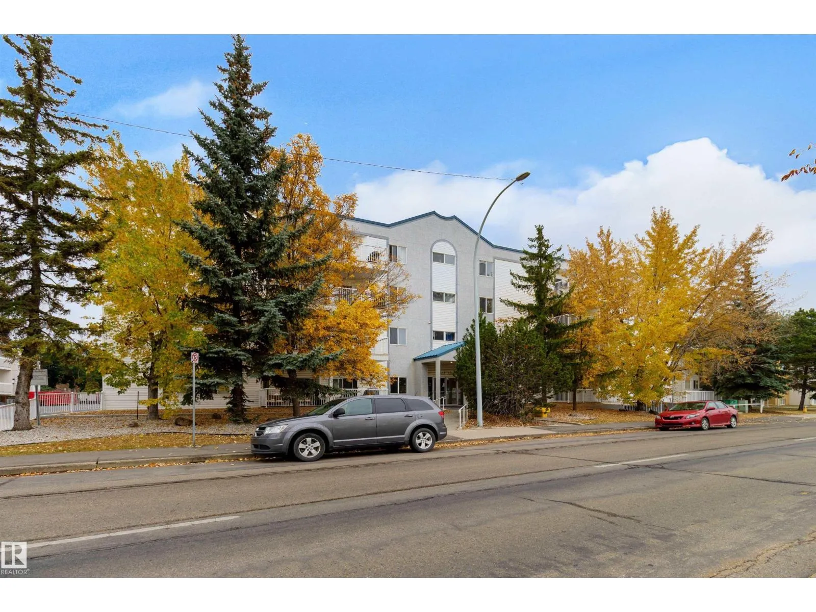 #304 11446 40 AV NW