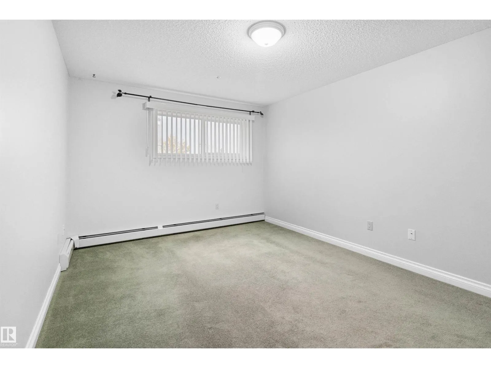 #304 11446 40 AV NW