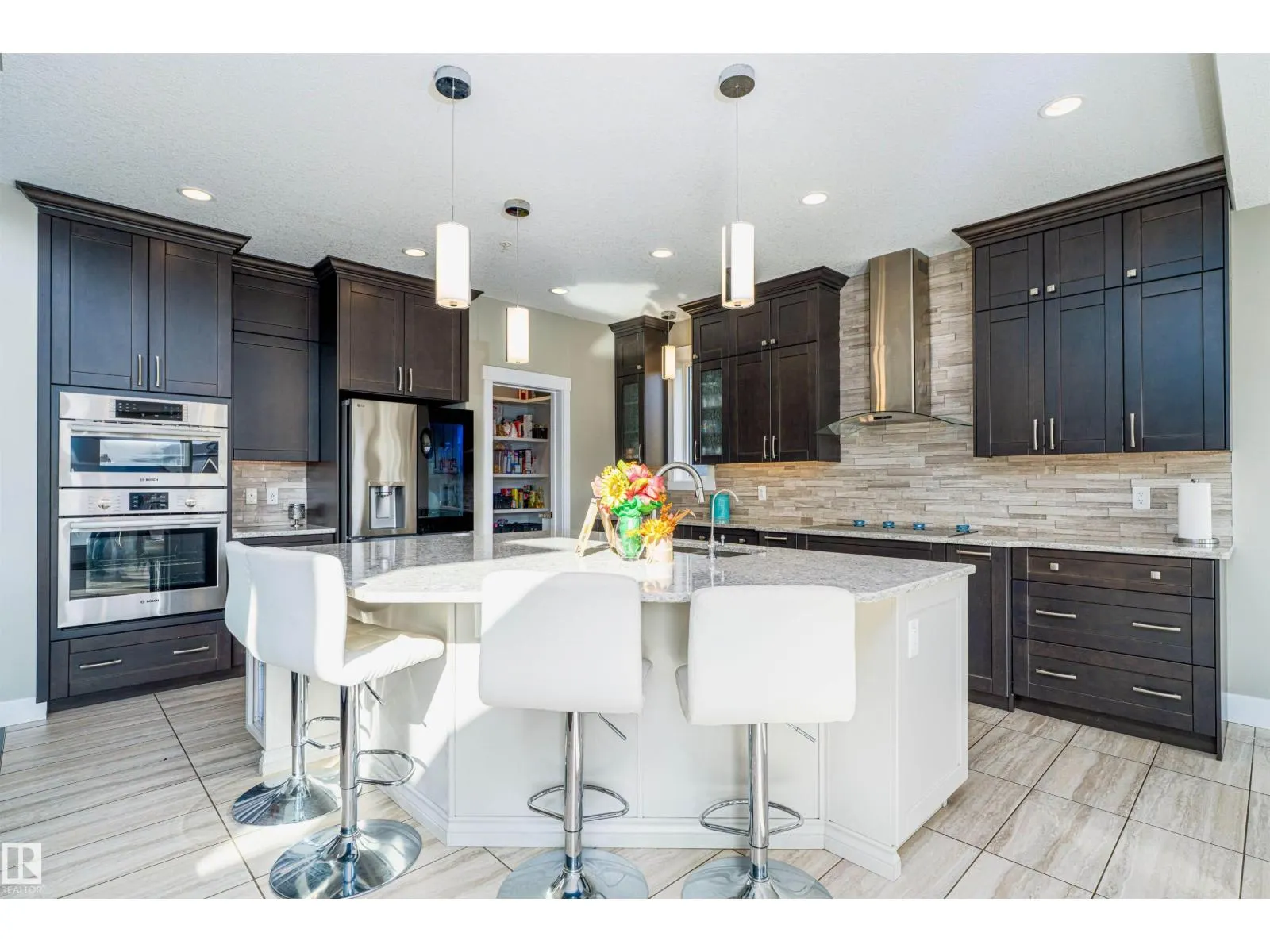 #15 26328 Township Road 532A
