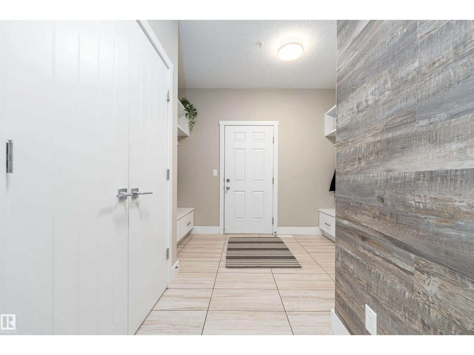 #15 26328 Township Road 532A