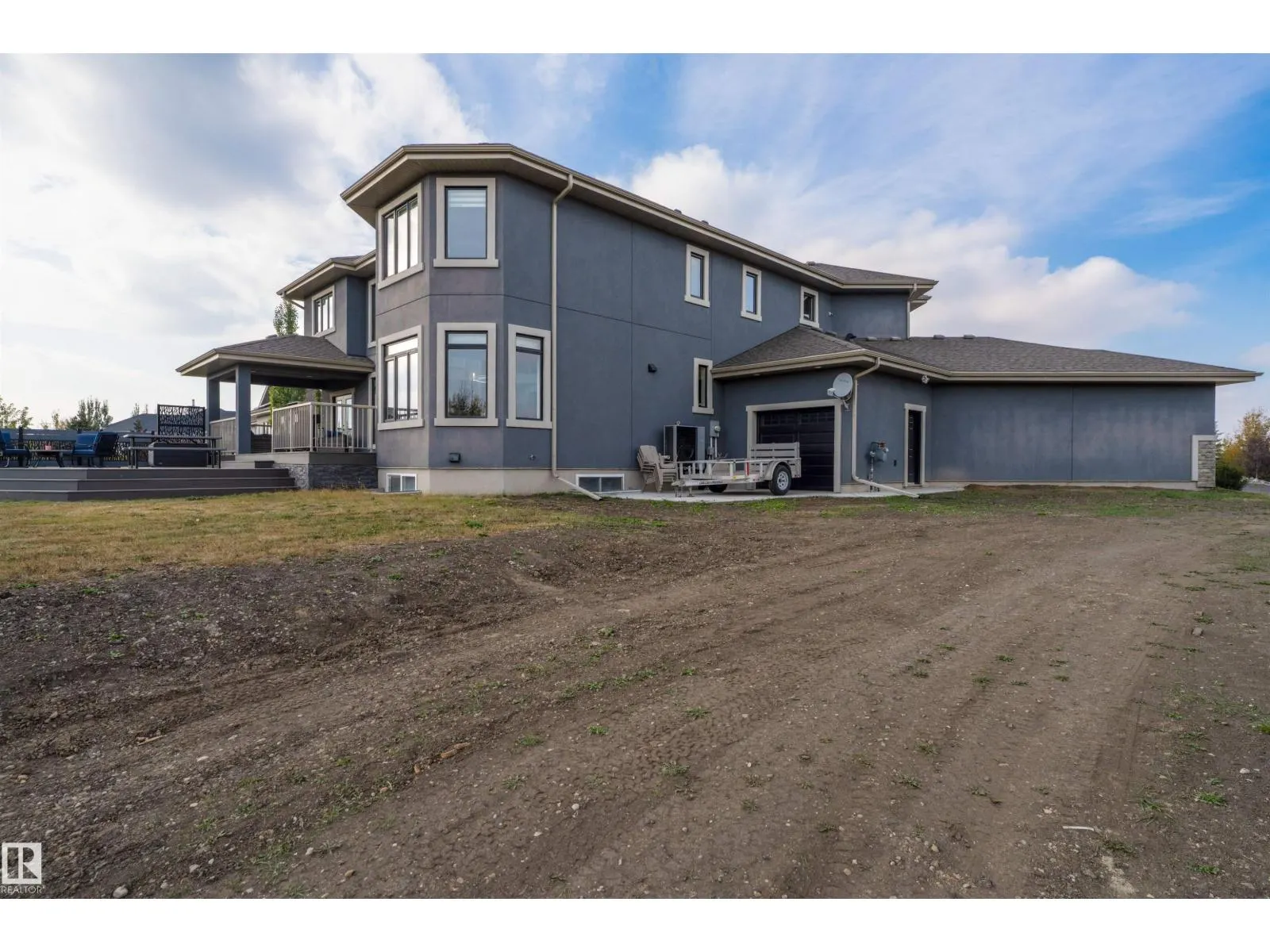 #15 26328 Township Road 532A