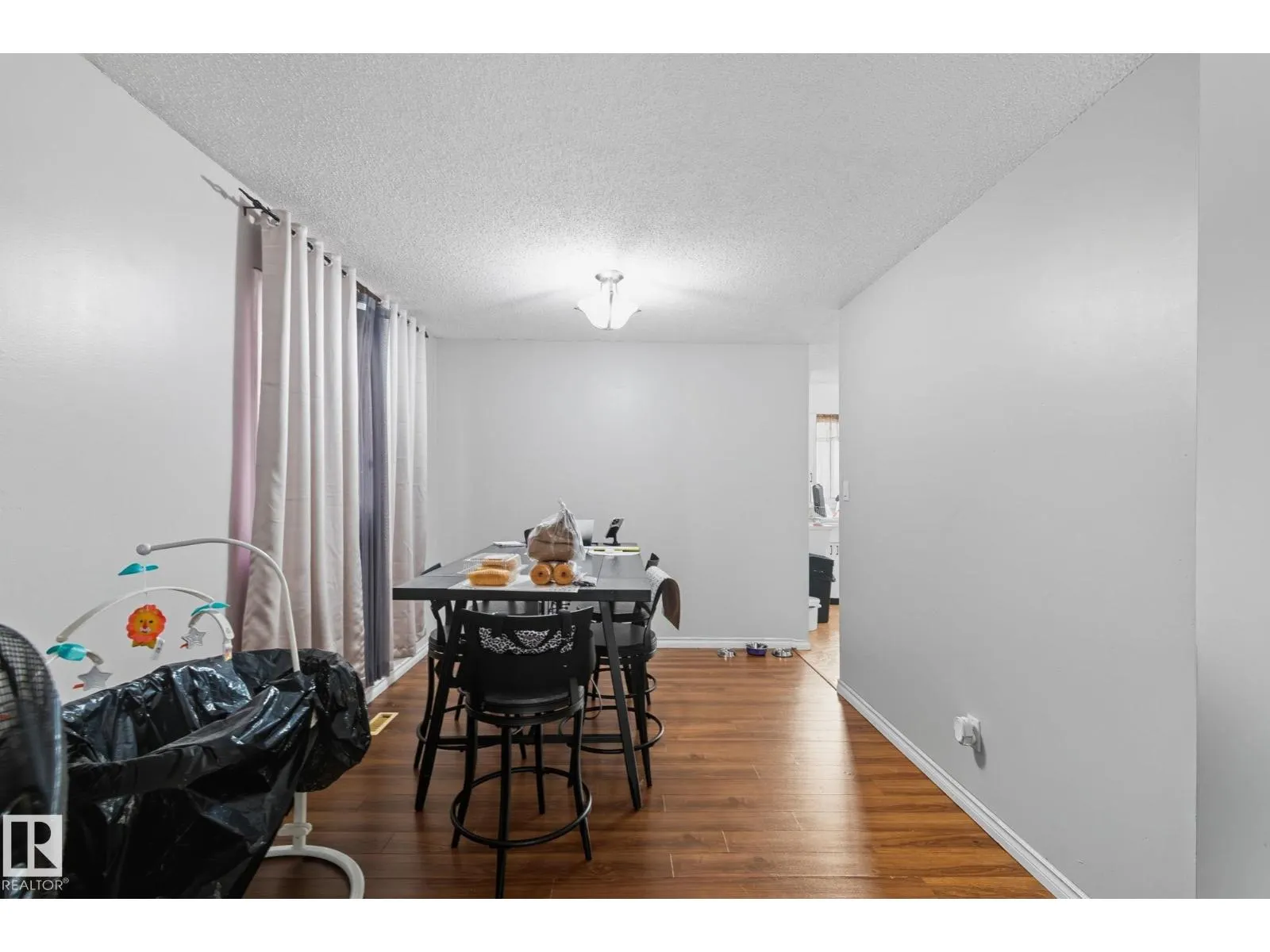 11740 152 AV NW NW