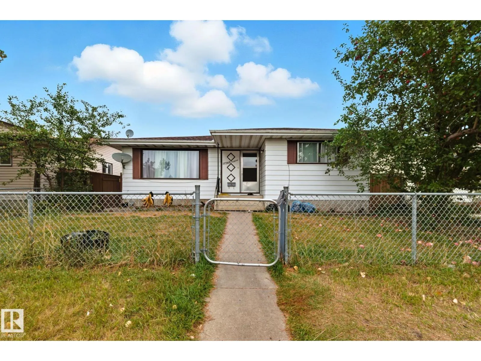 11740 152 AV NW NW
