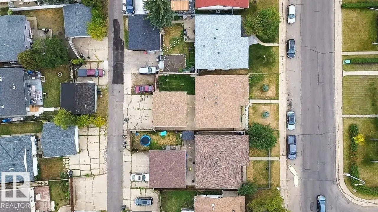 11736 152 AV NW NW
