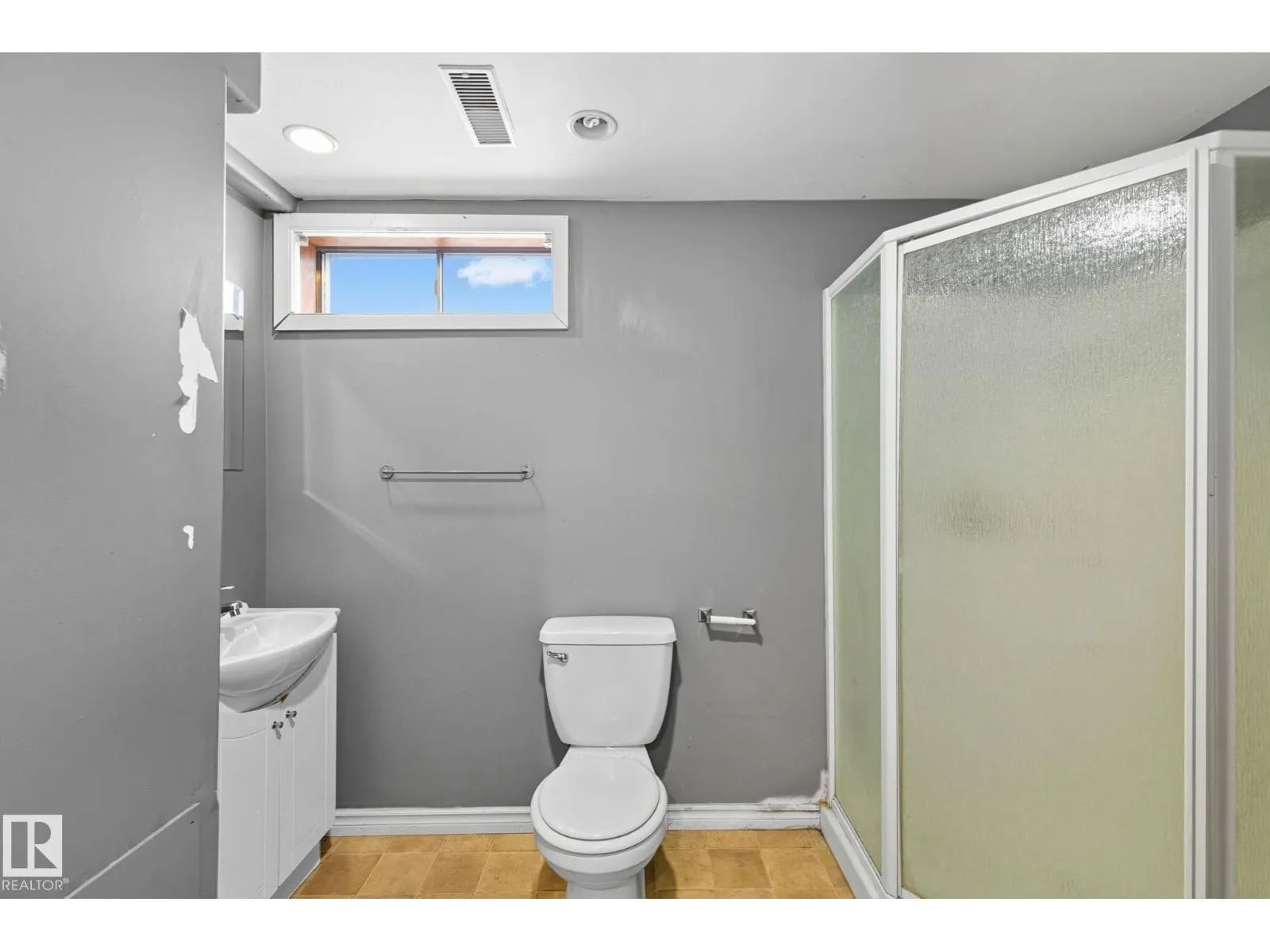 11736 152 AV NW NW