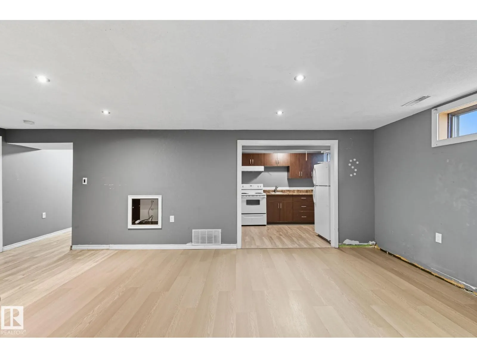 11736 152 AV NW NW
