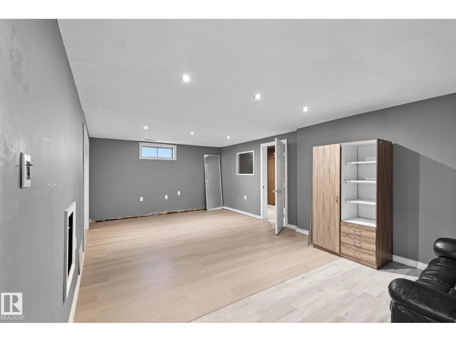 11736 152 AV NW NW