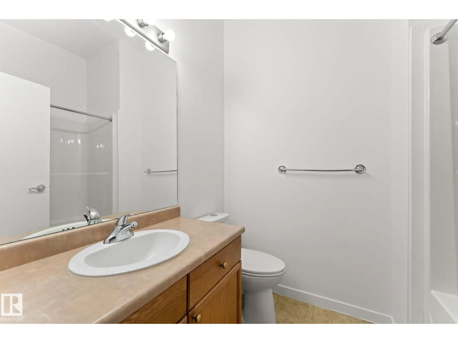 #426 4312 139 AV NW