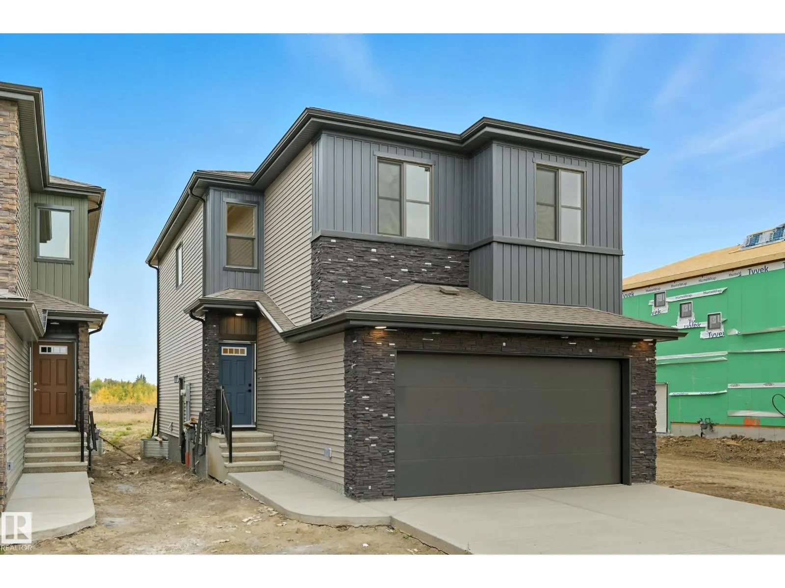 37 GABLE CM