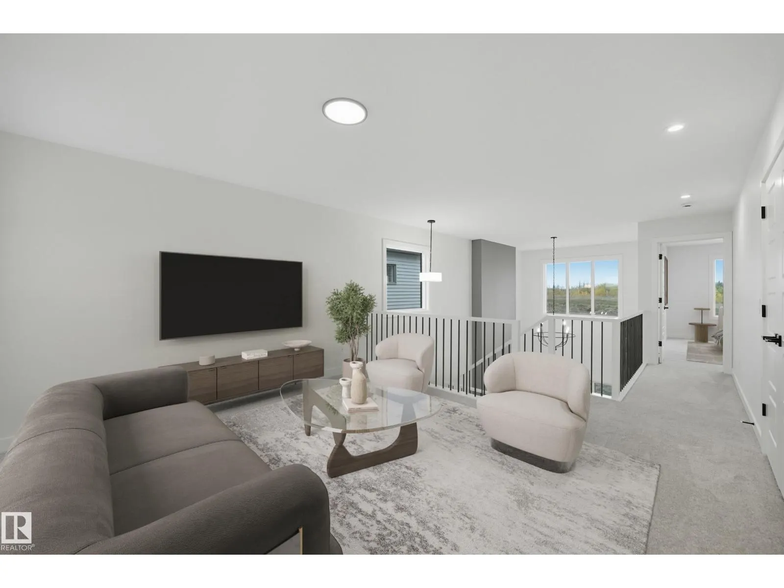 37 GABLE CM