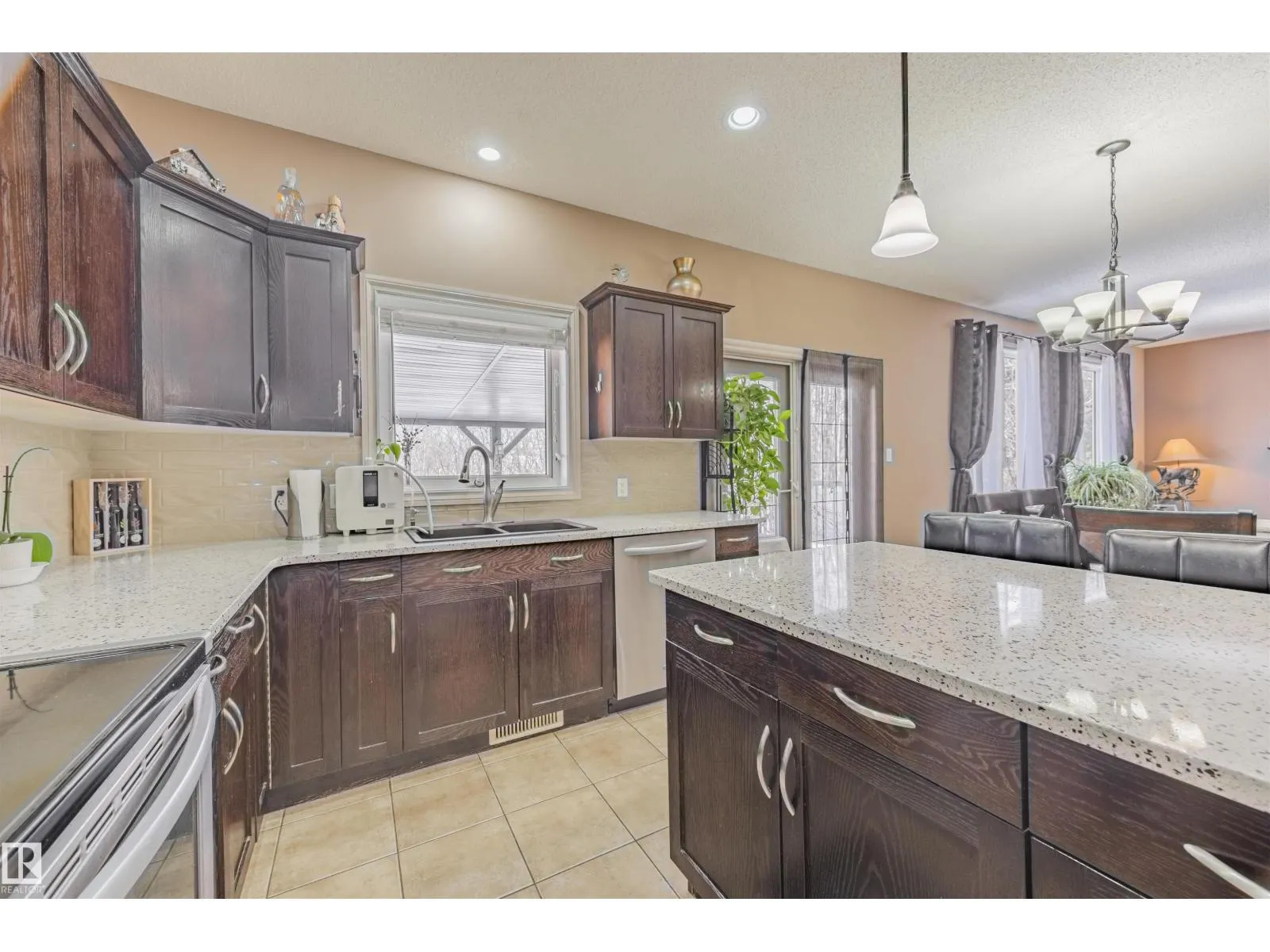 57 Homestead Crescent NW