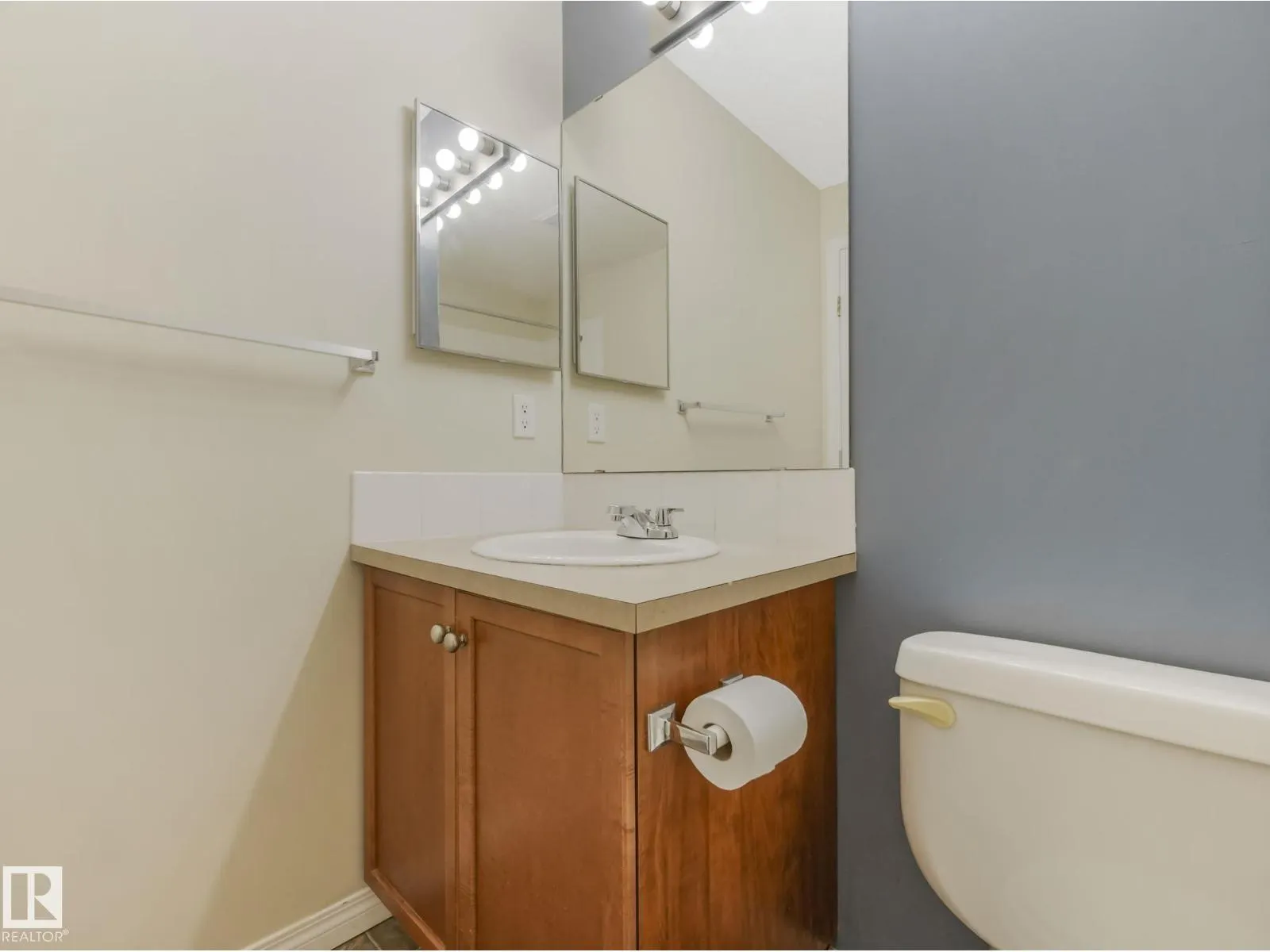 #7228 7327 South Terwillegar DR NW NW
