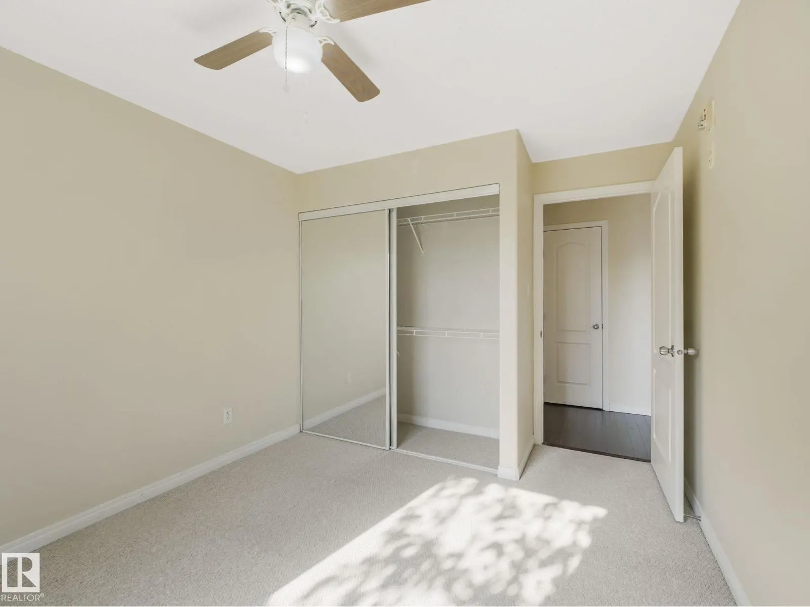 #7228 7327 South Terwillegar DR NW NW