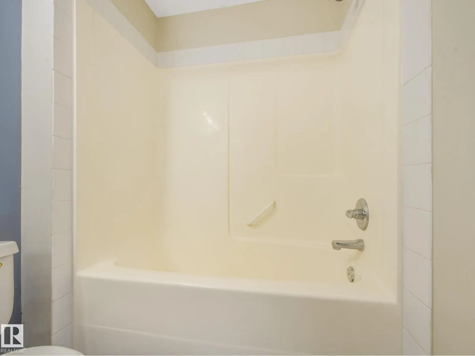#7228 7327 South Terwillegar DR NW NW