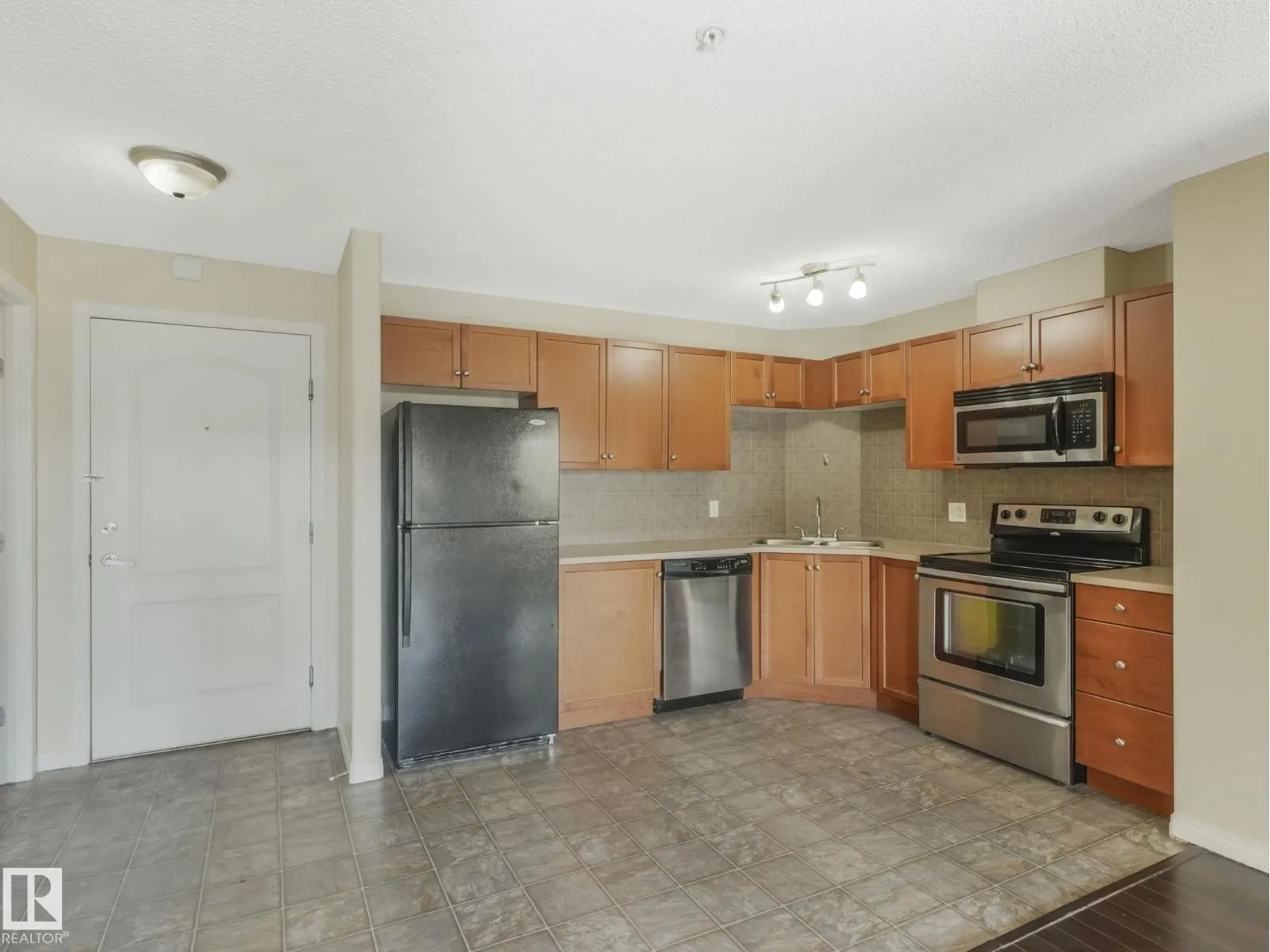 #7228 7327 South Terwillegar DR NW NW