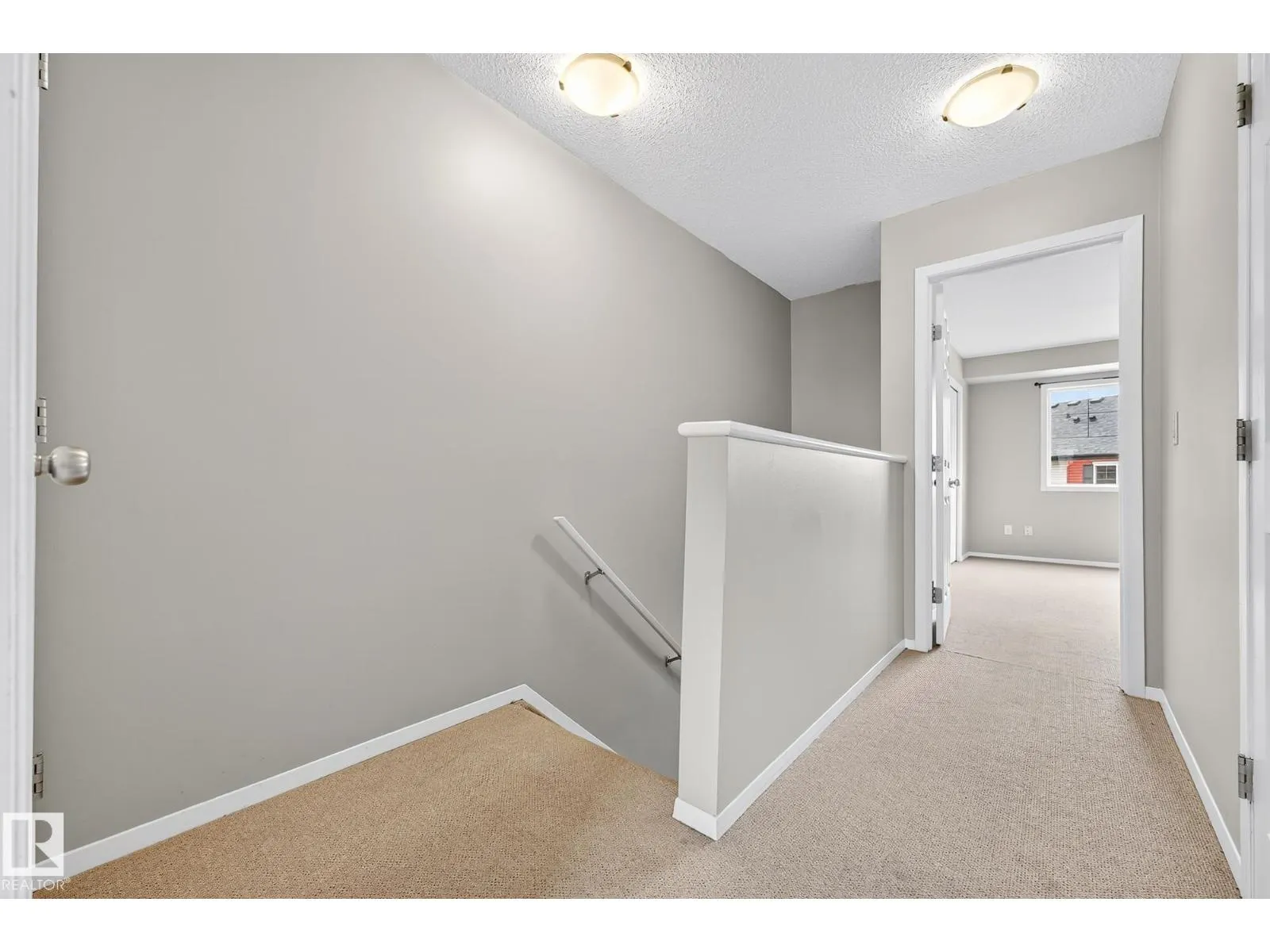 #36 3751 12 ST NW