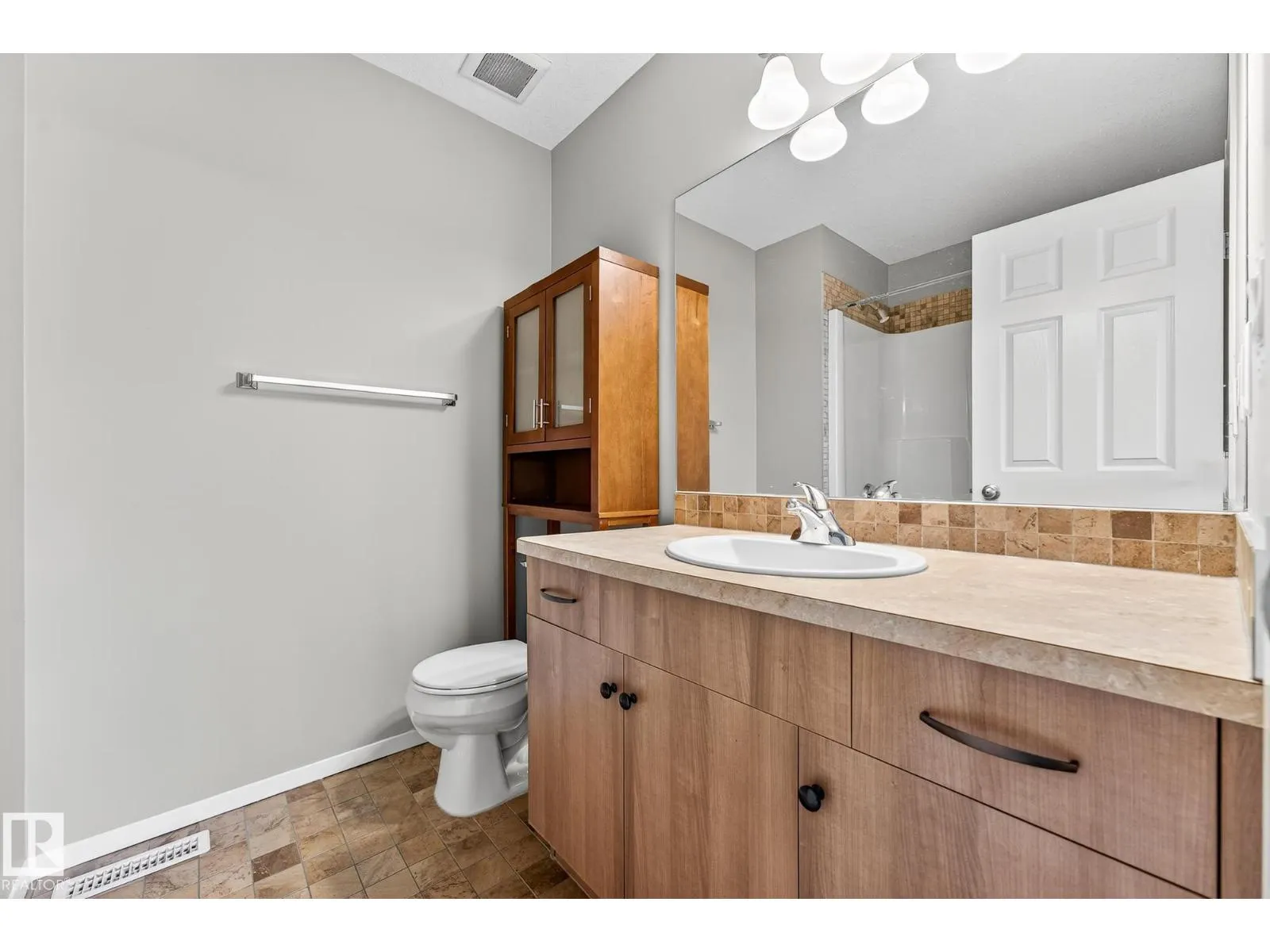 #36 3751 12 ST NW