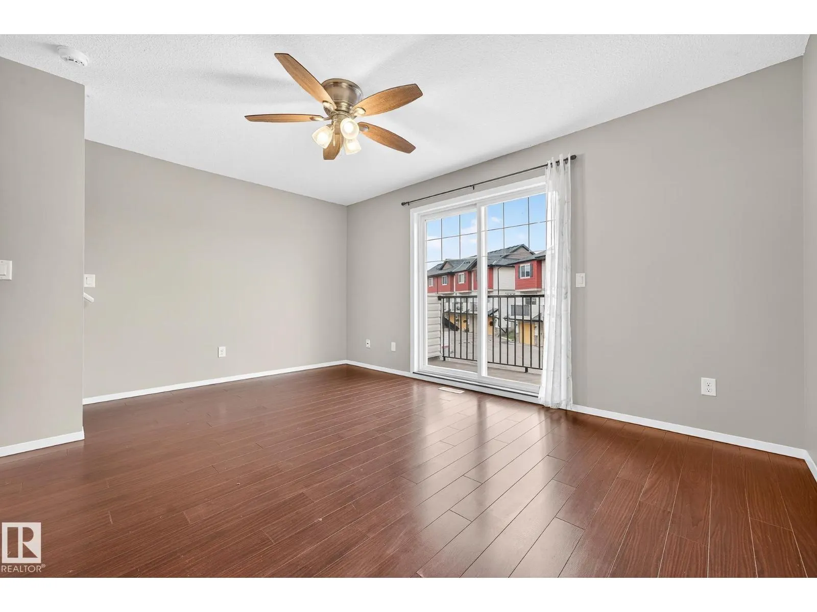 #36 3751 12 ST NW