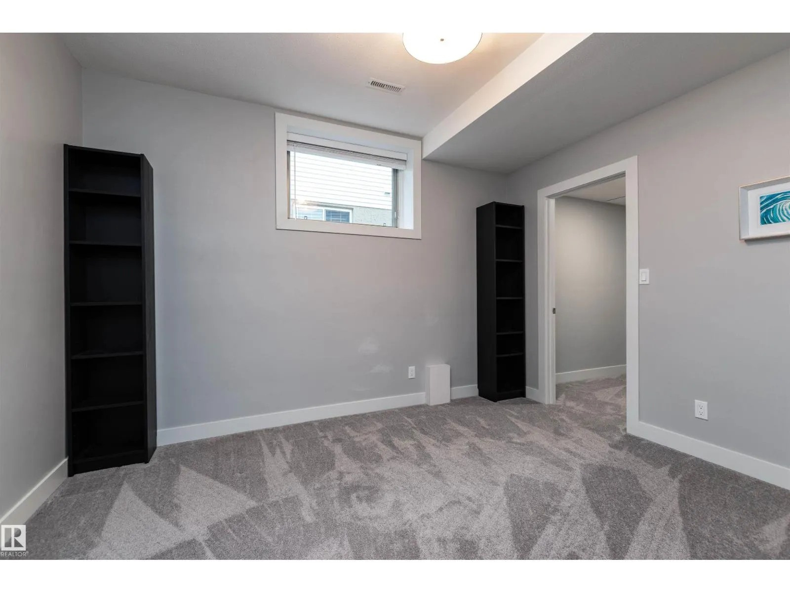 102 RIDGEMONT CR