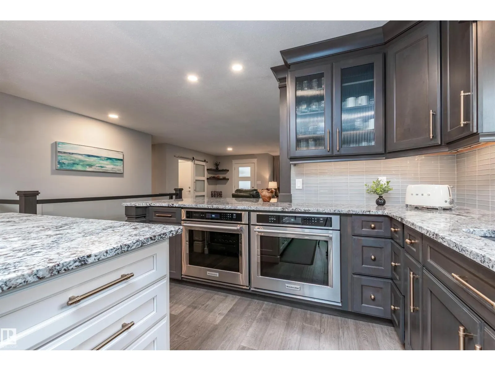 102 RIDGEMONT CR