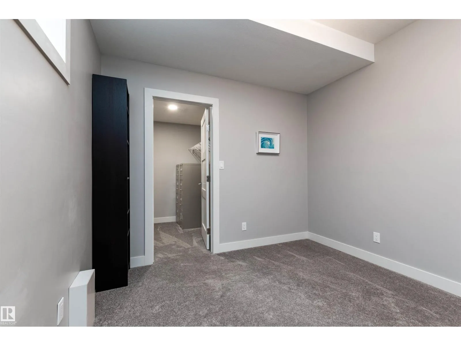 102 RIDGEMONT CR