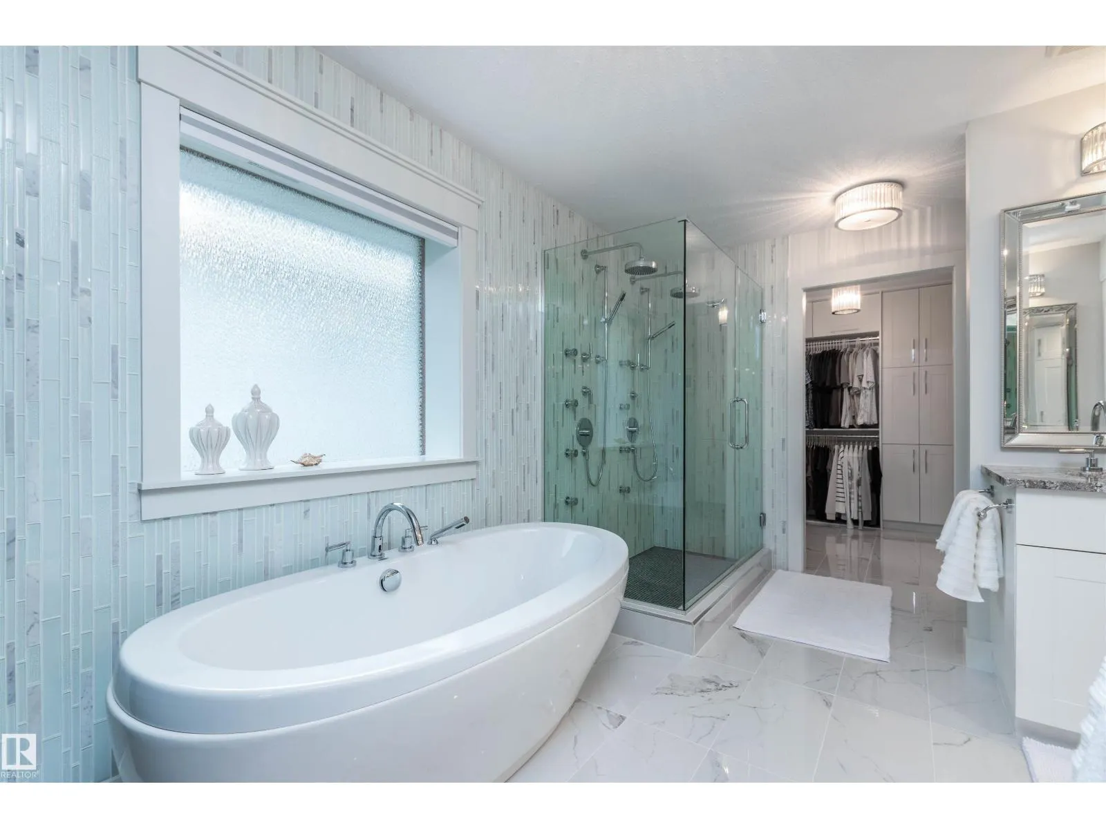 102 RIDGEMONT CR
