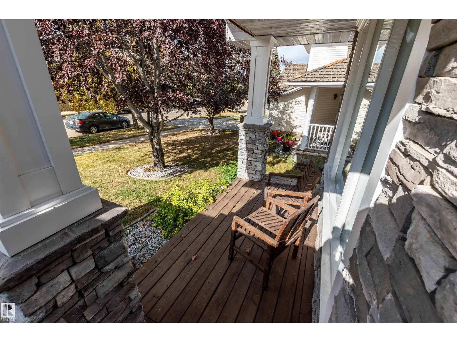 102 RIDGEMONT CR