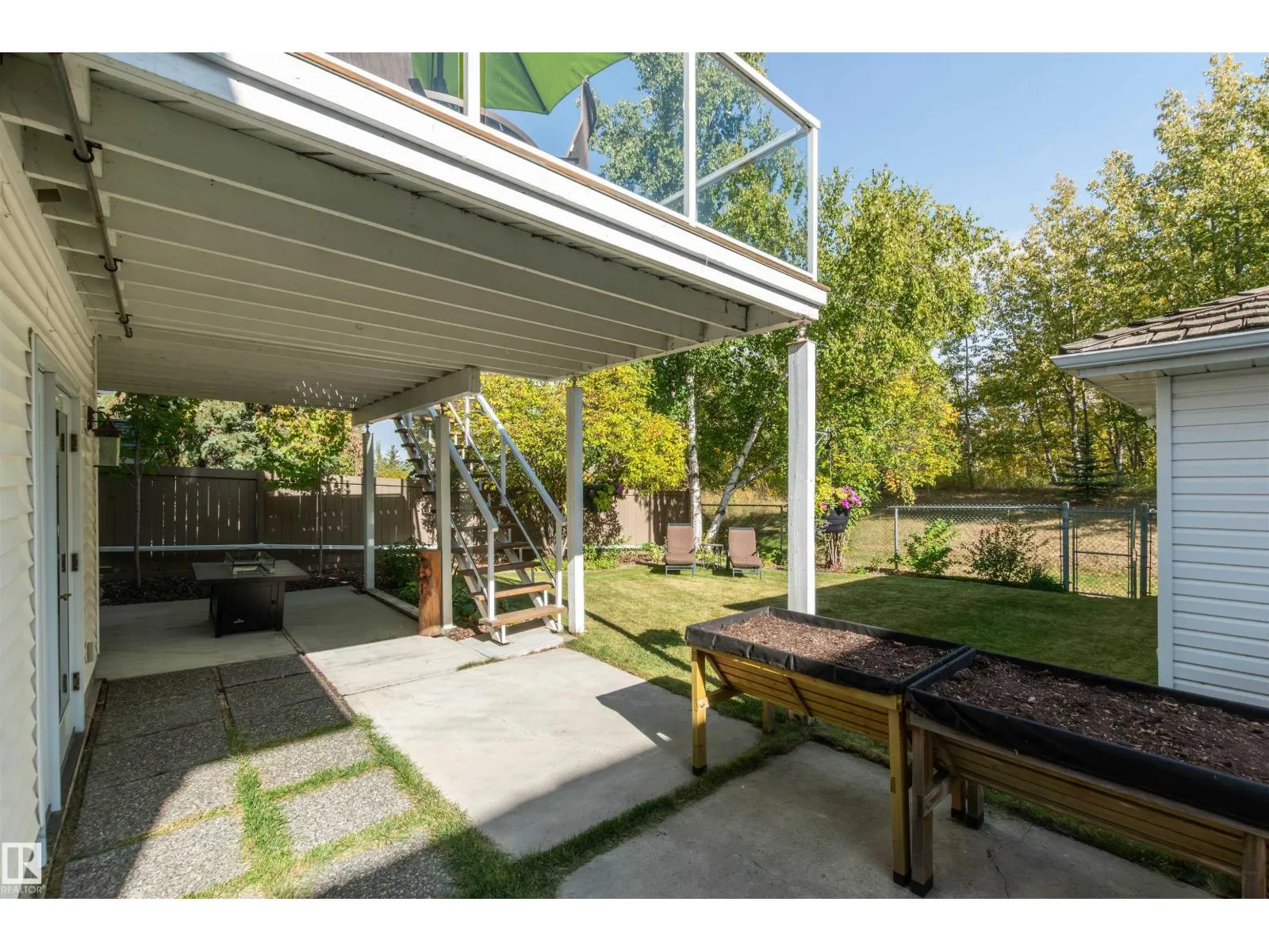 102 RIDGEMONT CR