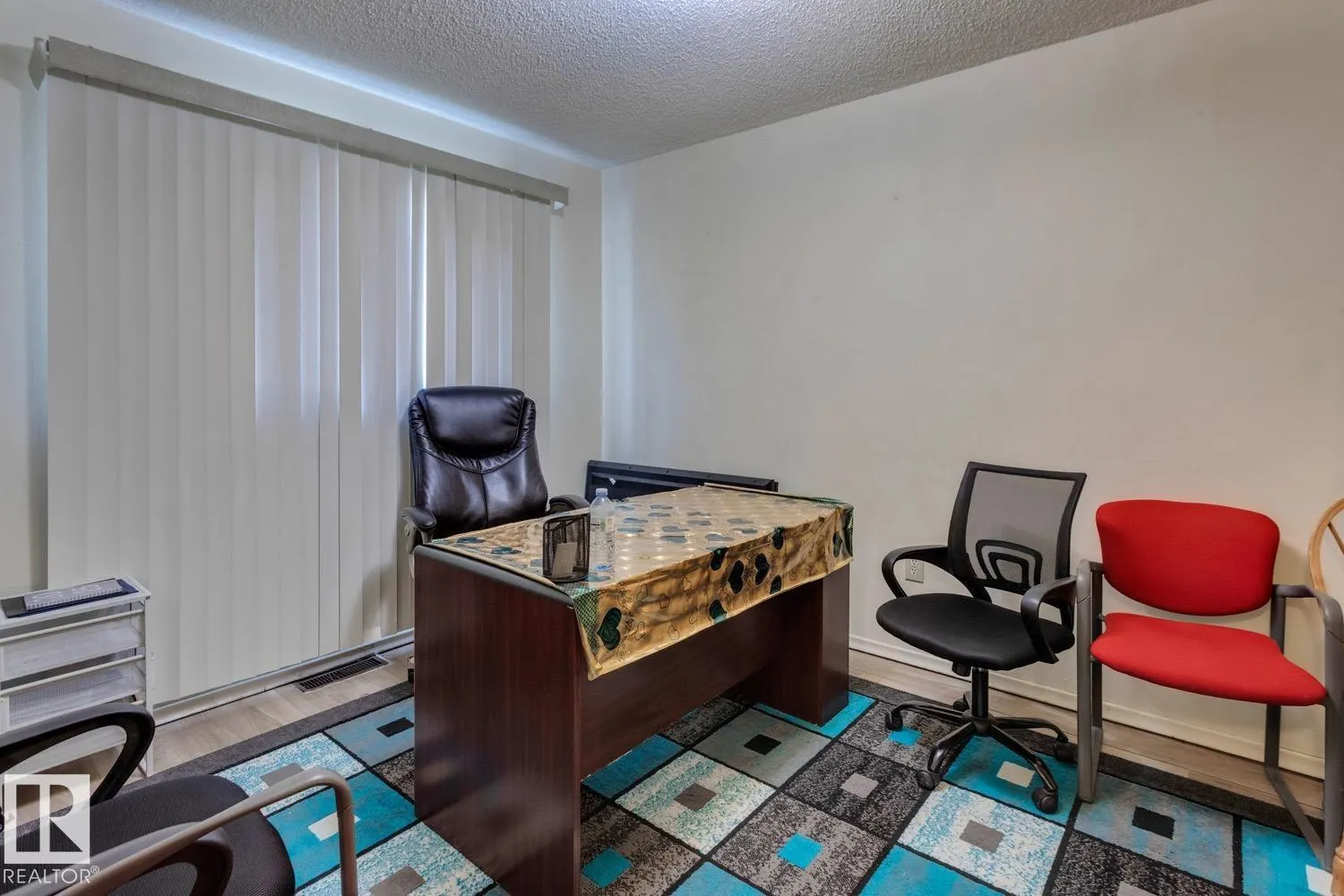 11112 95A ST NW
