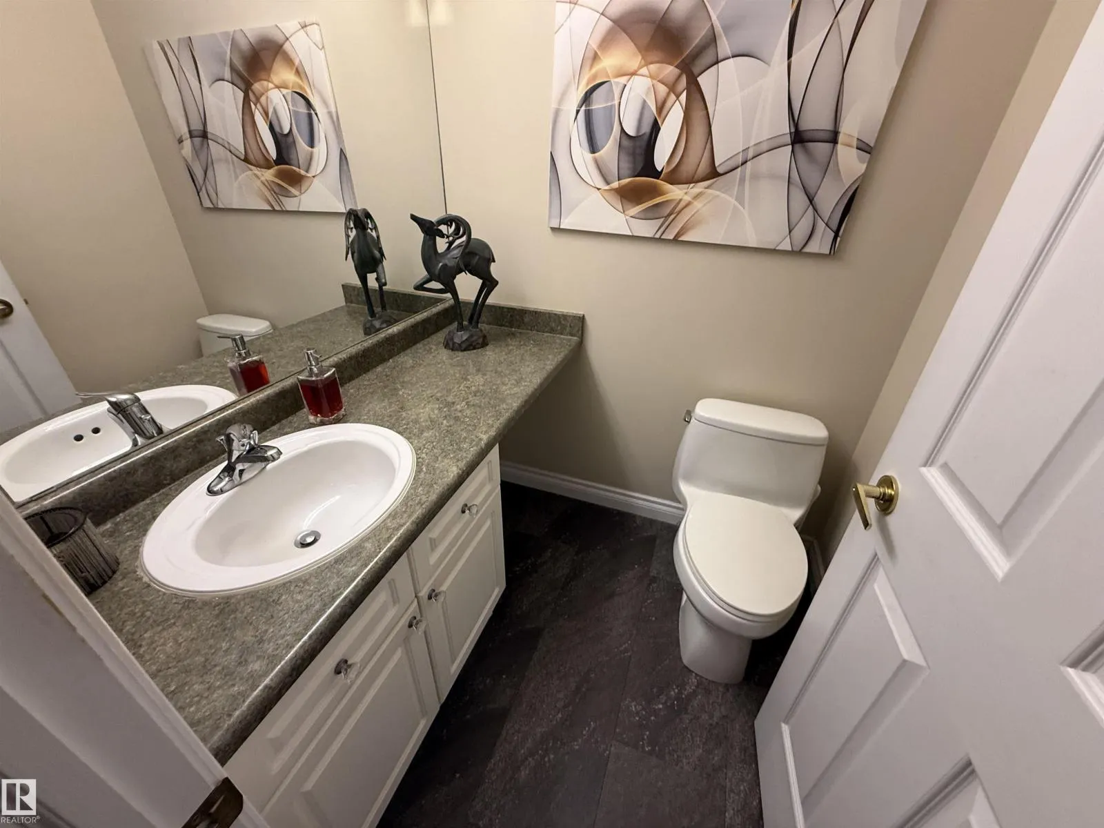 #3 925 PICARD DR NW