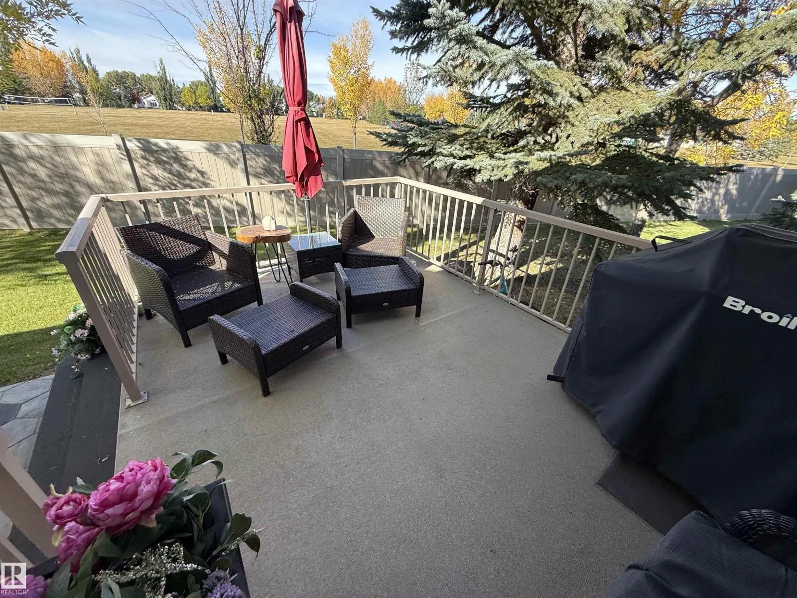 #3 925 PICARD DR NW