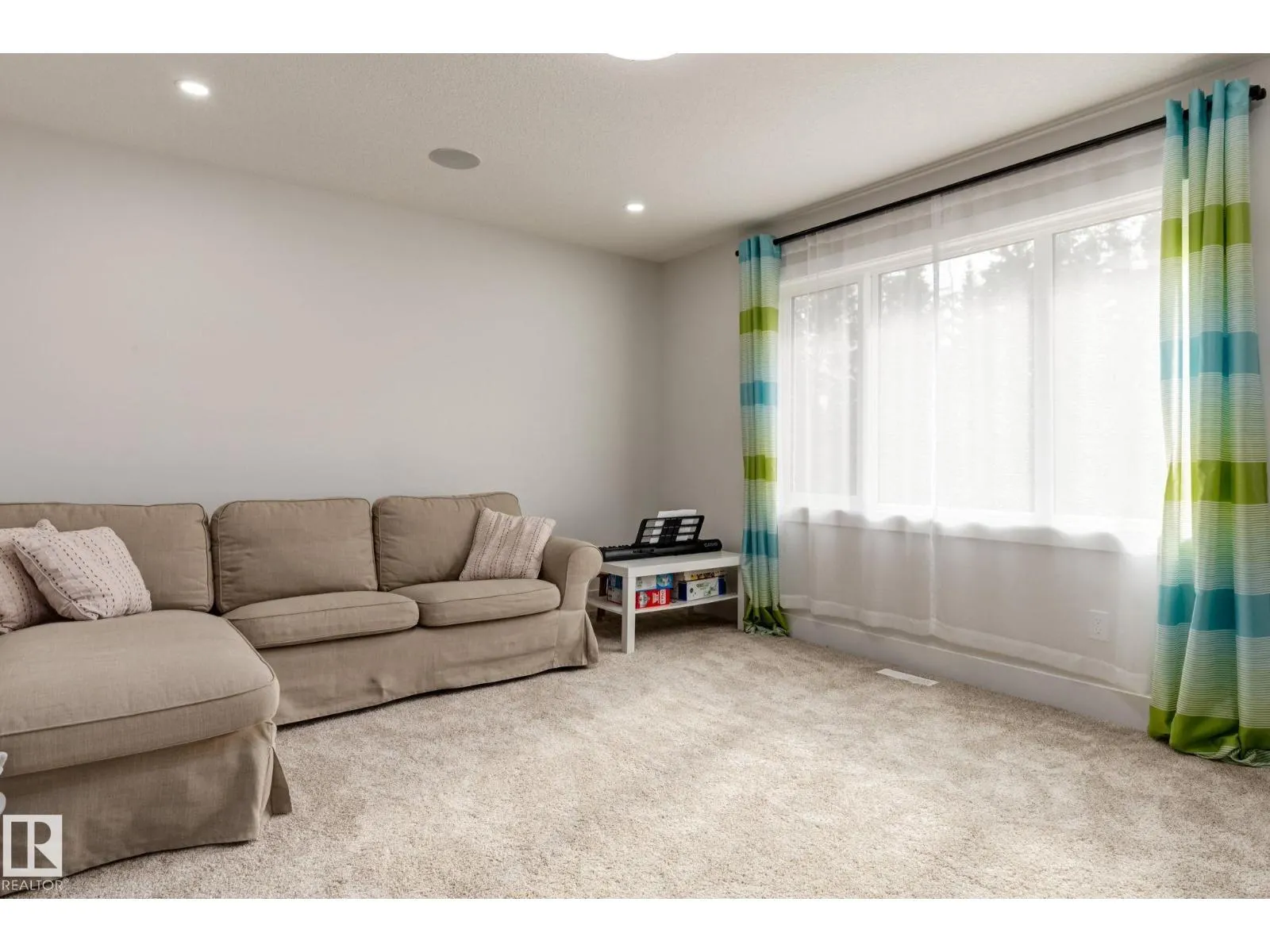 16311 34 AV SW