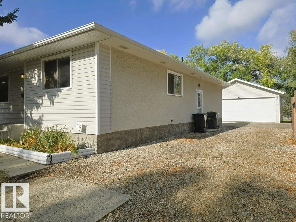16 STARLING DR