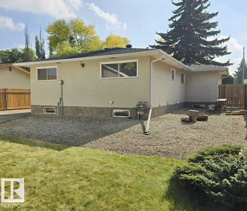 16 STARLING DR