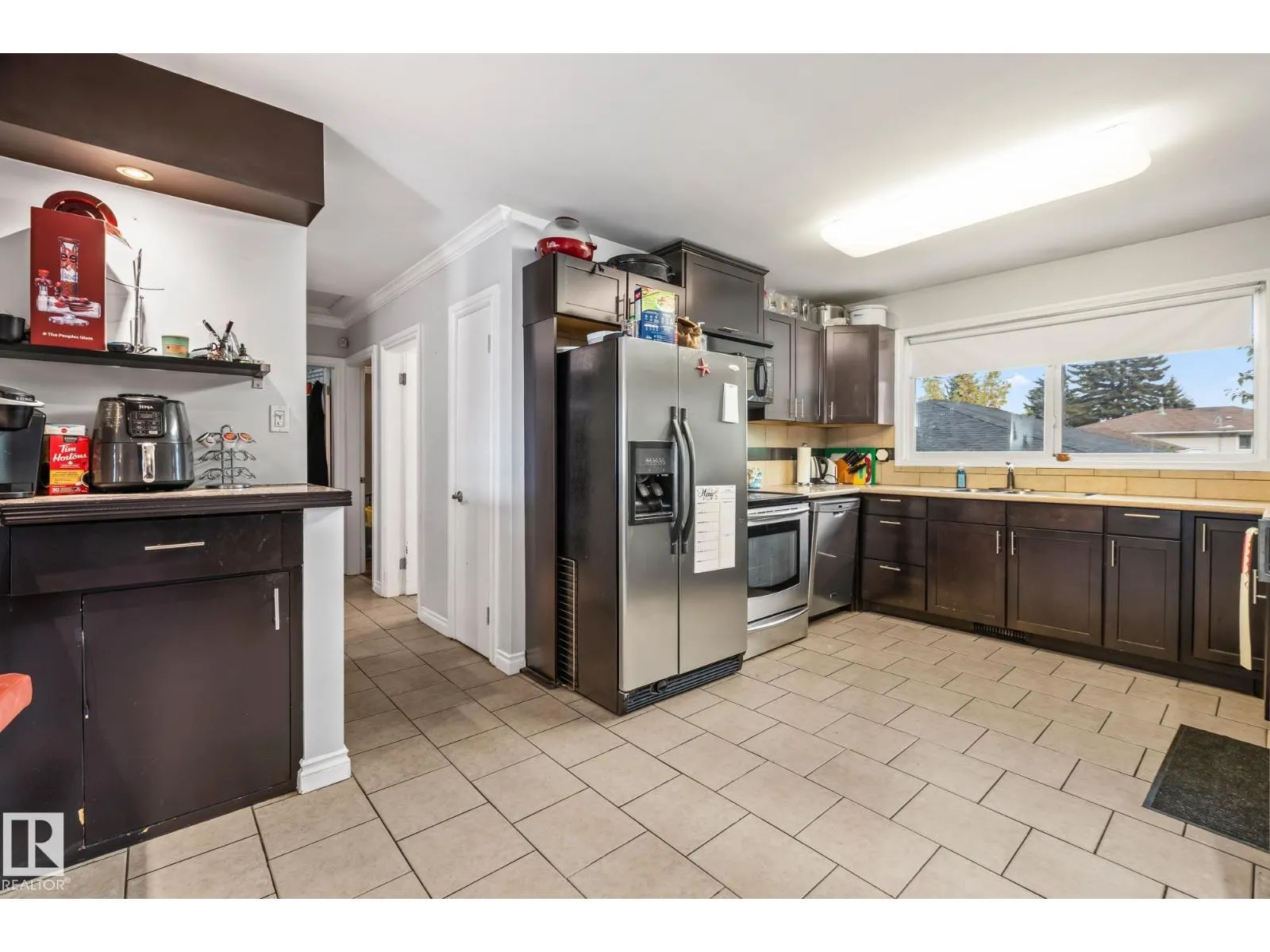 12903/12905 96 ST NW
