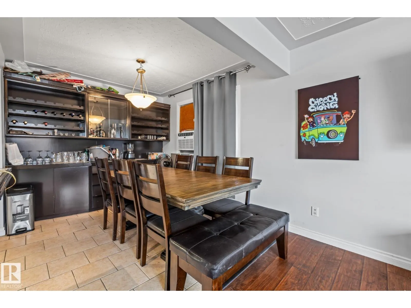 12903/12905 96 ST NW