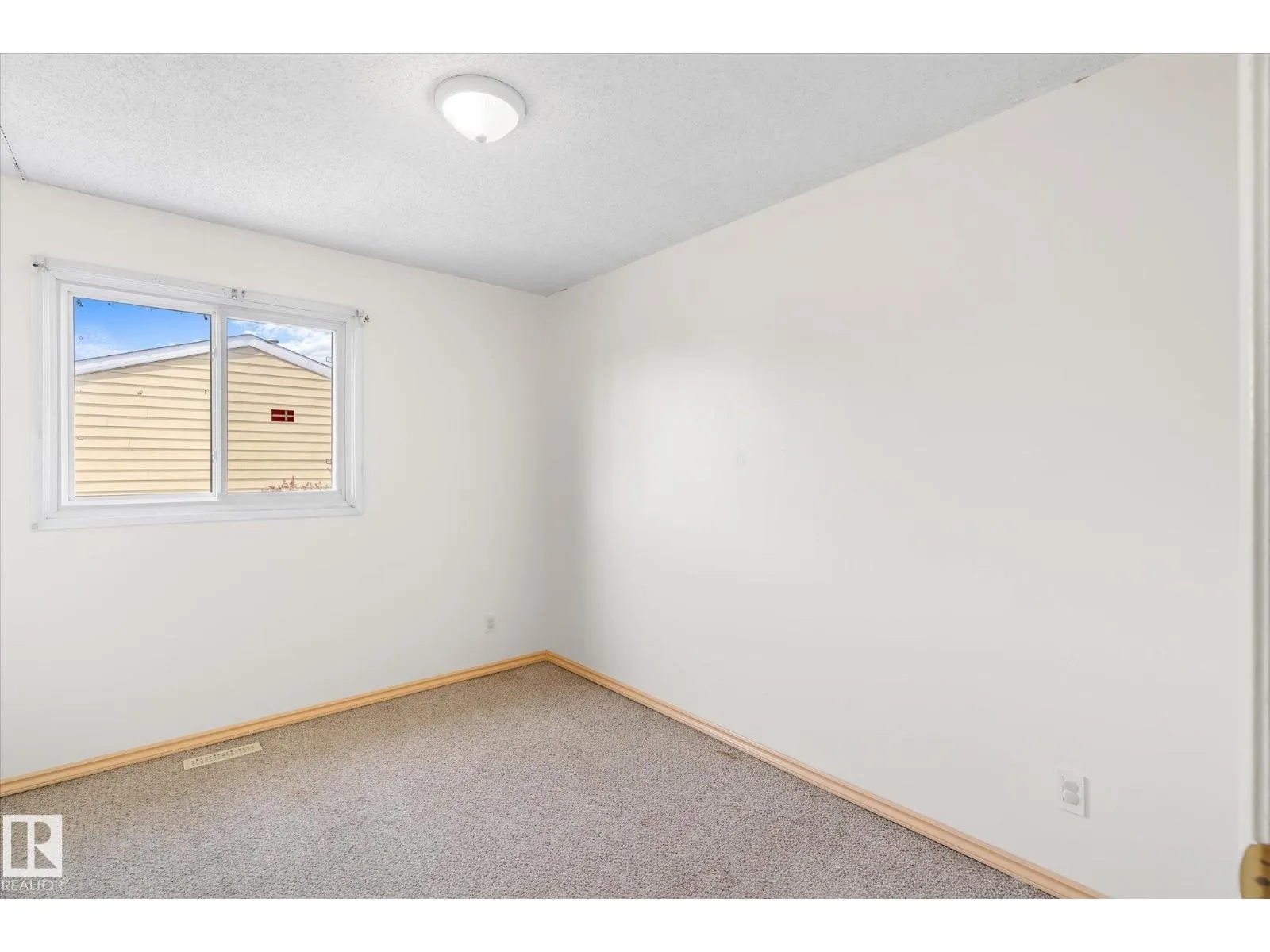 283 PRIMROSE GARDENS GD NW NW