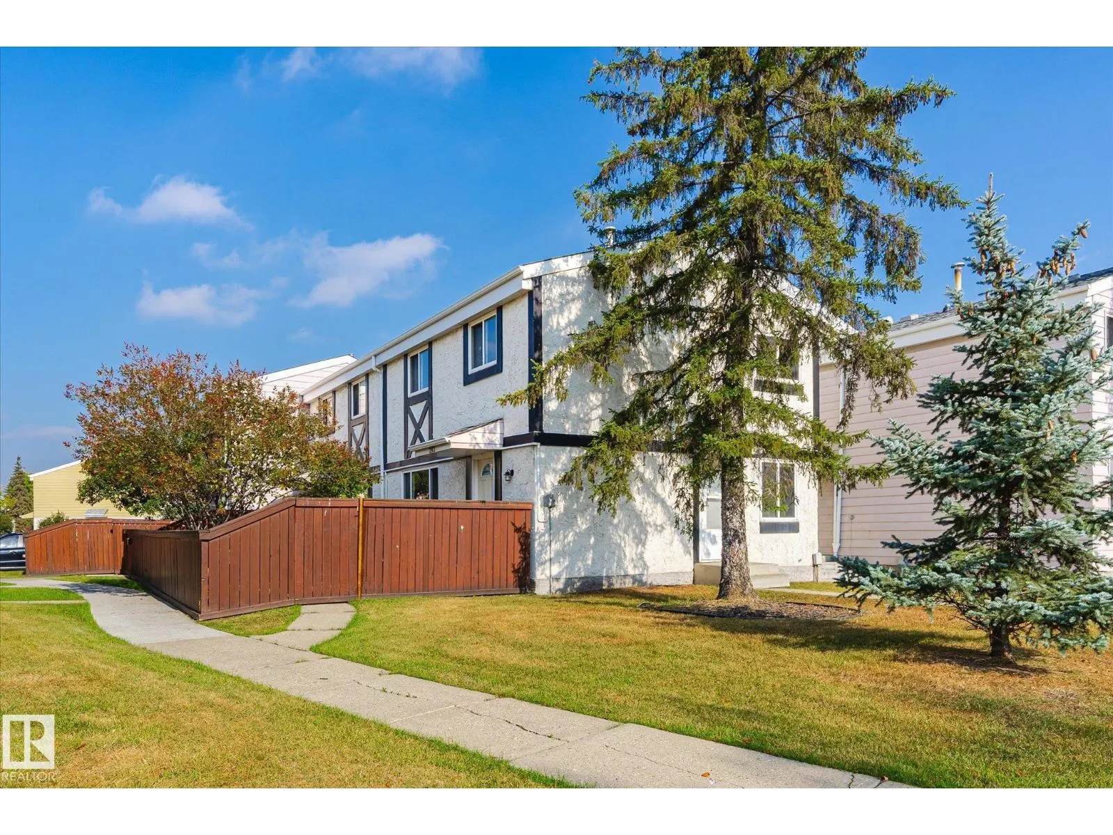 283 PRIMROSE GARDENS GD NW NW