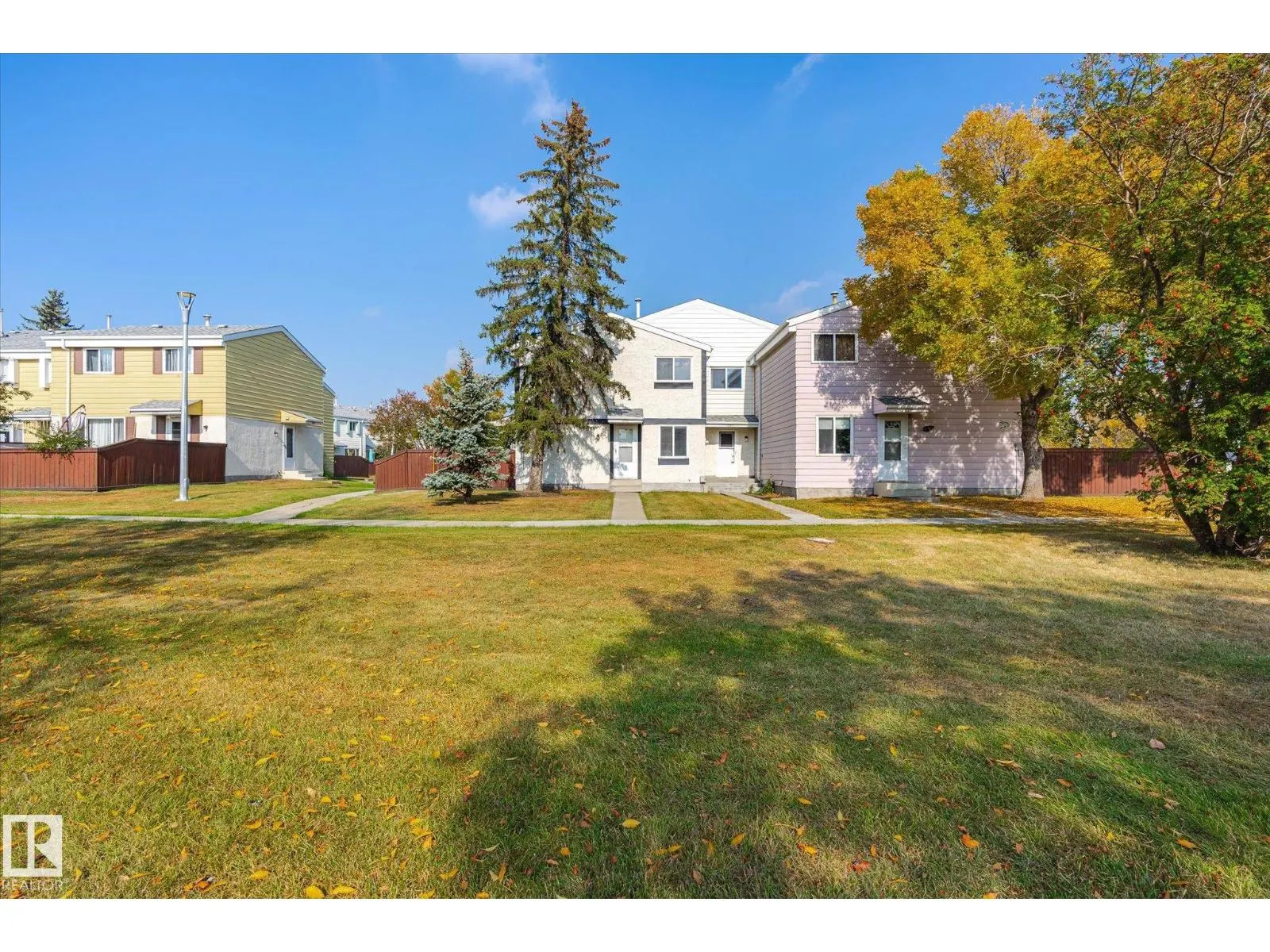 283 PRIMROSE GARDENS GD NW NW